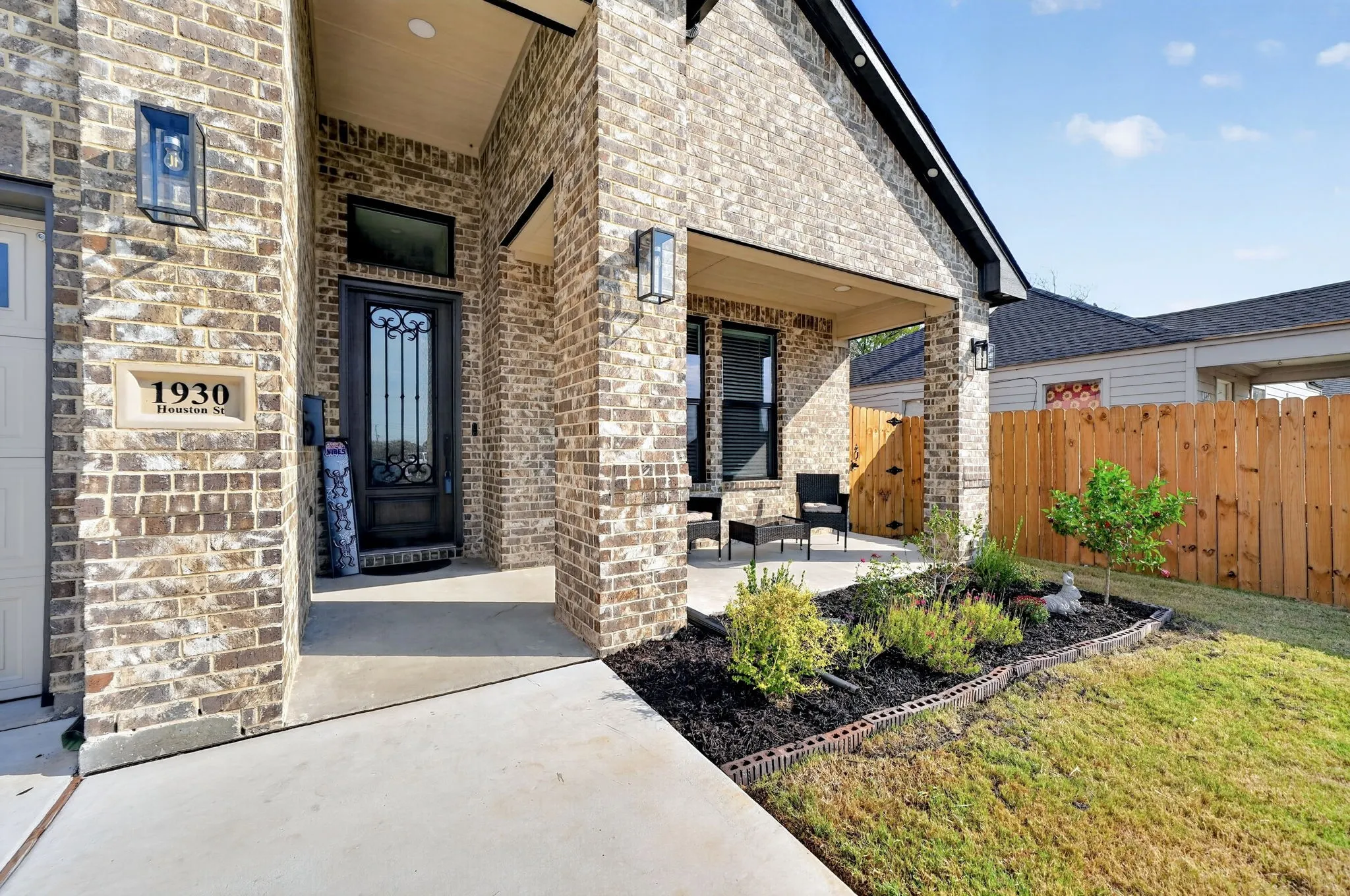 Single Family Residence For Sale in Dallas County , 1930 Houston Street, Grand Prairie, Texas 75050, 4 Bedroom, 3 Bathroom, 2 Garage spaces, 1,990 Sqft, built in 2026, mls#21392304, Real Estate Agent in Grand Prairie, Homes For Sale in Dallas county, Homes For Sale in Grand Prairie, Realtor in Grand Prairie Texas, Real Estate Brokerage Independent Realty Texas, Luminita Cordes Realtor