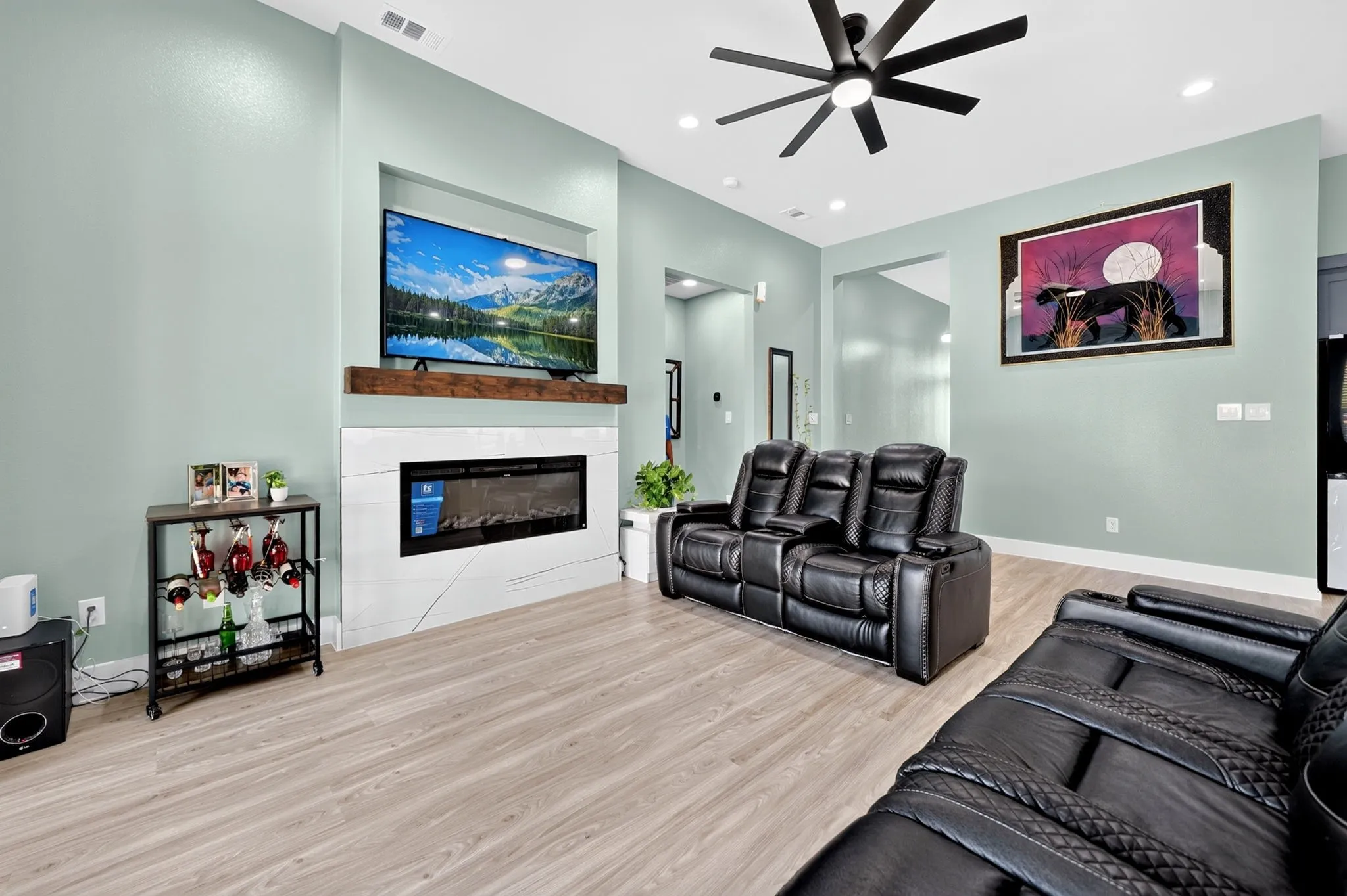 Single Family Residence For Sale in Dallas County , 1930 Houston Street, Grand Prairie, Texas 75050, 4 Bedroom, 3 Bathroom, 2 Garage spaces, 1,990 Sqft, built in 2026, mls#21392304, Real Estate Agent in Grand Prairie, Homes For Sale in Dallas county, Homes For Sale in Grand Prairie, Realtor in Grand Prairie Texas, Real Estate Brokerage Independent Realty Texas, Luminita Cordes Realtor
