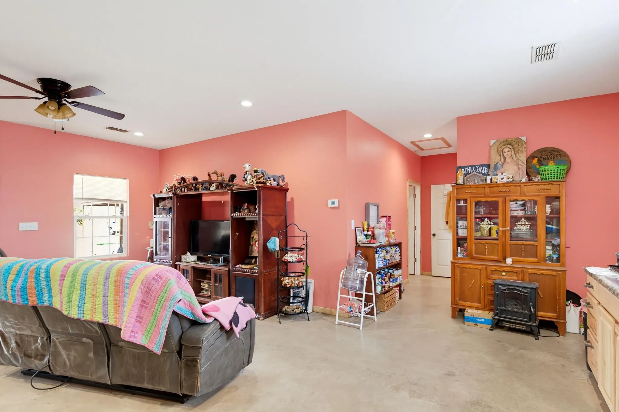 Single Family Residence For Sale in Taylor County , 8369 Spinks Road, Abilene, Texas 79603, 2 Bedroom, 2 Bathroom, Garage spaces, 1,400 Sqft, built in 2022, mls#21392589, Real Estate Agent in Abilene, Homes For Sale in Taylor county, Homes For Sale in Abilene, Realtor in Abilene Texas, Real Estate Brokerage Independent Realty Texas, Luminita Cordes Realtor