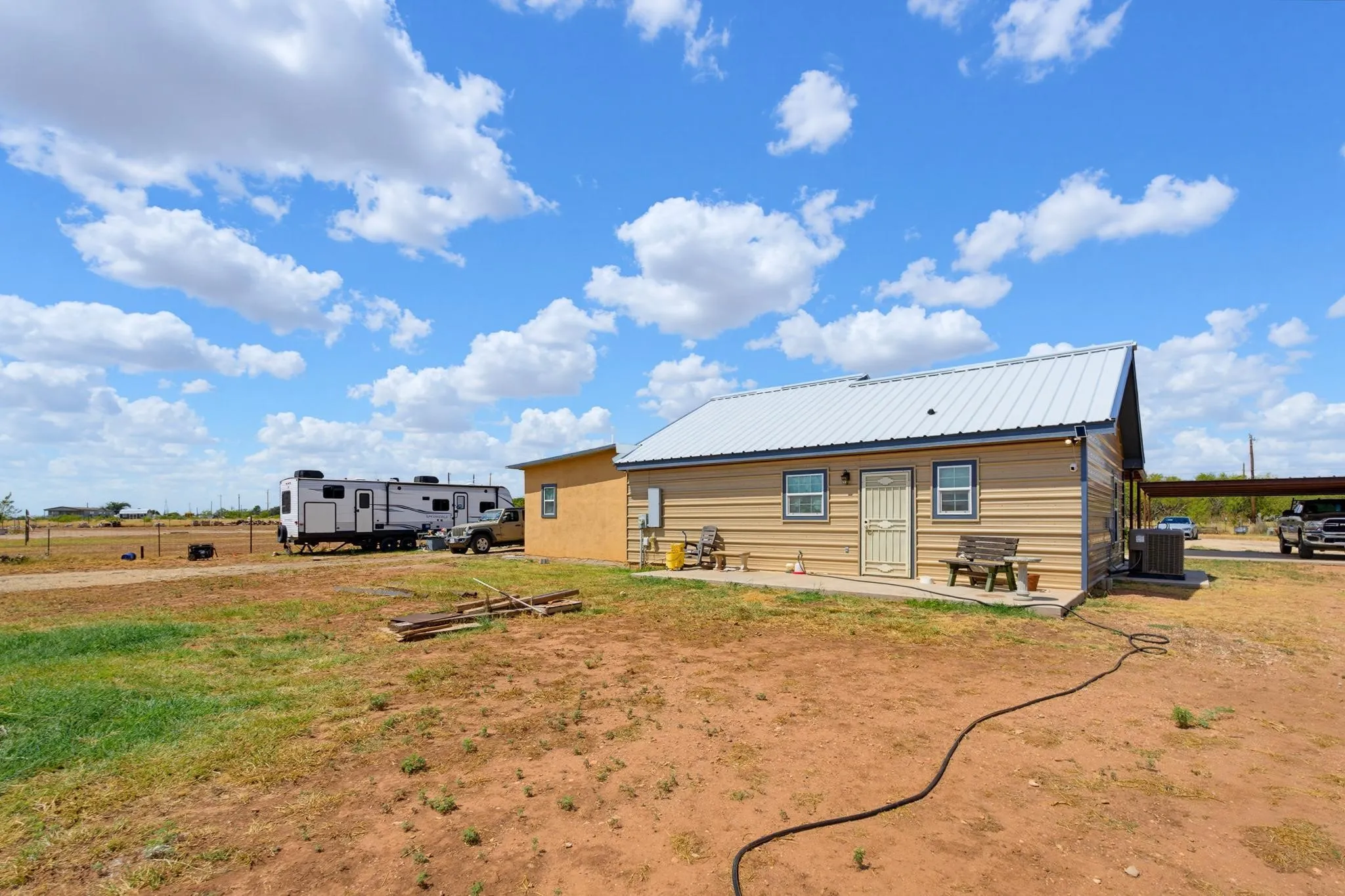 Single Family Residence For Sale in Taylor County , 8369 Spinks Road, Abilene, Texas 79603, 2 Bedroom, 2 Bathroom, Garage spaces, 1,400 Sqft, built in 2022, mls#21392589, Real Estate Agent in Abilene, Homes For Sale in Taylor county, Homes For Sale in Abilene, Realtor in Abilene Texas, Real Estate Brokerage Independent Realty Texas, Luminita Cordes Realtor