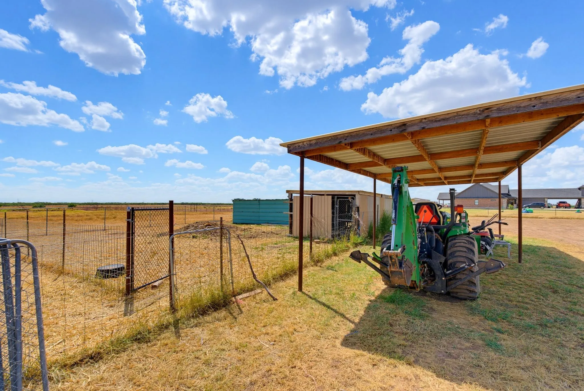 Single Family Residence For Sale in Taylor County , 8369 Spinks Road, Abilene, Texas 79603, 2 Bedroom, 2 Bathroom, Garage spaces, 1,400 Sqft, built in 2022, mls#21392589, Real Estate Agent in Abilene, Homes For Sale in Taylor county, Homes For Sale in Abilene, Realtor in Abilene Texas, Real Estate Brokerage Independent Realty Texas, Luminita Cordes Realtor