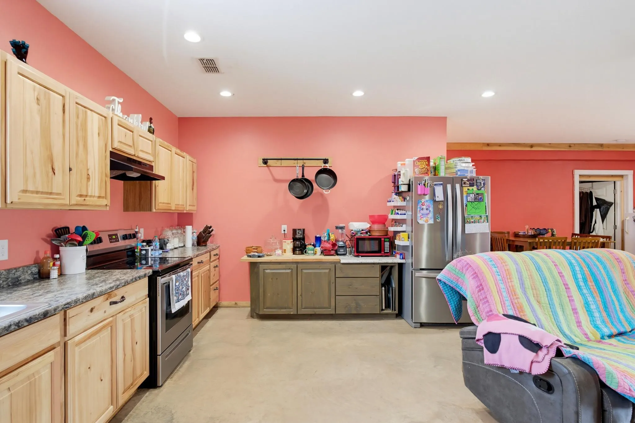 Single Family Residence For Sale in Taylor County , 8369 Spinks Road, Abilene, Texas 79603, 2 Bedroom, 2 Bathroom, Garage spaces, 1,400 Sqft, built in 2022, mls#21392589, Real Estate Agent in Abilene, Homes For Sale in Taylor county, Homes For Sale in Abilene, Realtor in Abilene Texas, Real Estate Brokerage Independent Realty Texas, Luminita Cordes Realtor