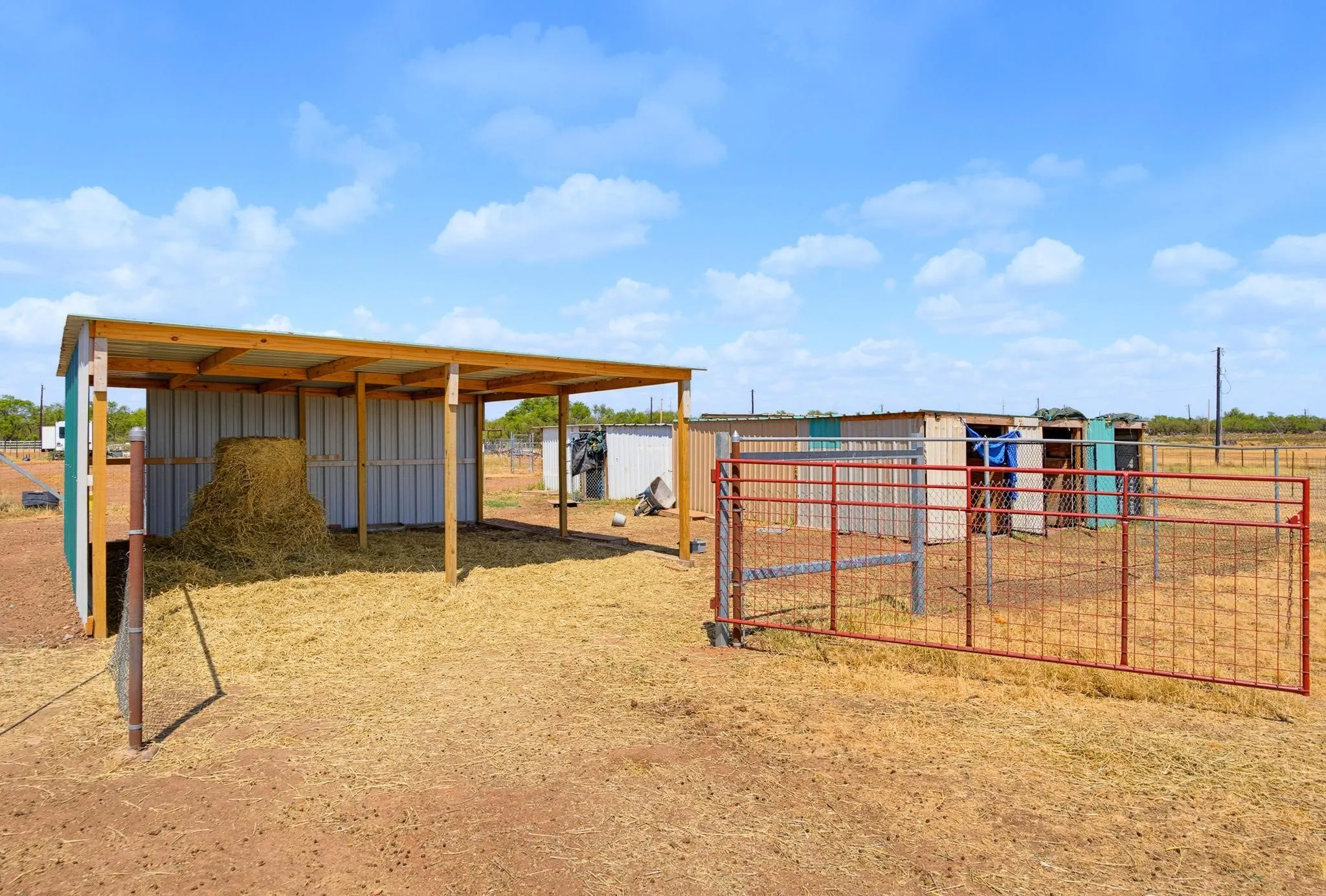 Single Family Residence For Sale in Taylor County , 8369 Spinks Road, Abilene, Texas 79603, 2 Bedroom, 2 Bathroom, Garage spaces, 1,400 Sqft, built in 2022, mls#21392589, Real Estate Agent in Abilene, Homes For Sale in Taylor county, Homes For Sale in Abilene, Realtor in Abilene Texas, Real Estate Brokerage Independent Realty Texas, Luminita Cordes Realtor