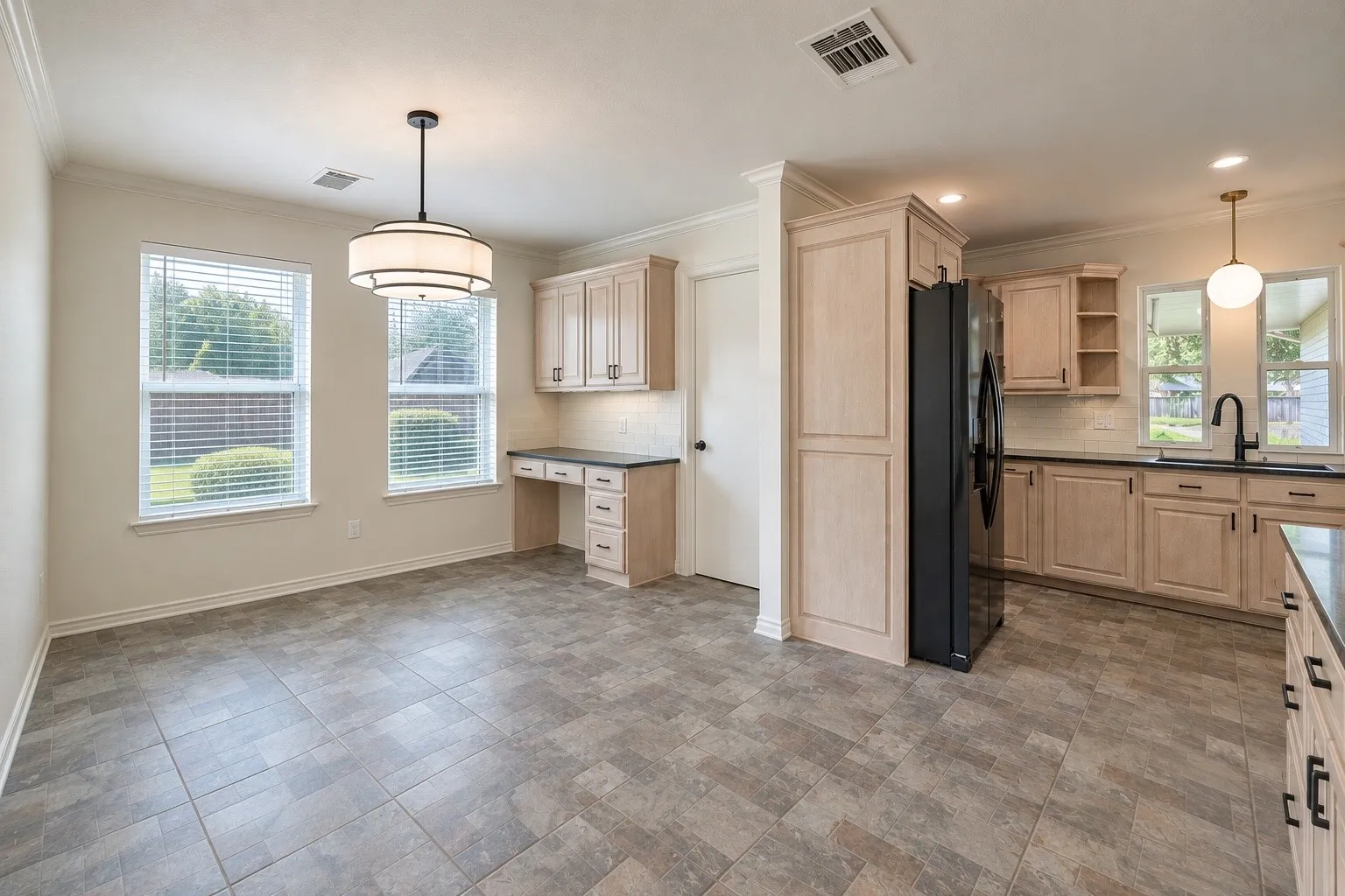 Single Family Residence For Sale in Collin County , 2409 Fairview Drive, Plano, Texas 75075, 4 Bedroom, 3 Bathroom, 2 Garage spaces, 2,802 Sqft, built in 1972, mls#21389458, Real Estate Agent in Plano, Homes For Sale in Collin county, Homes For Sale in Plano, Realtor in Plano Texas, Real Estate Brokerage Independent Realty Texas, Luminita Cordes Realtor