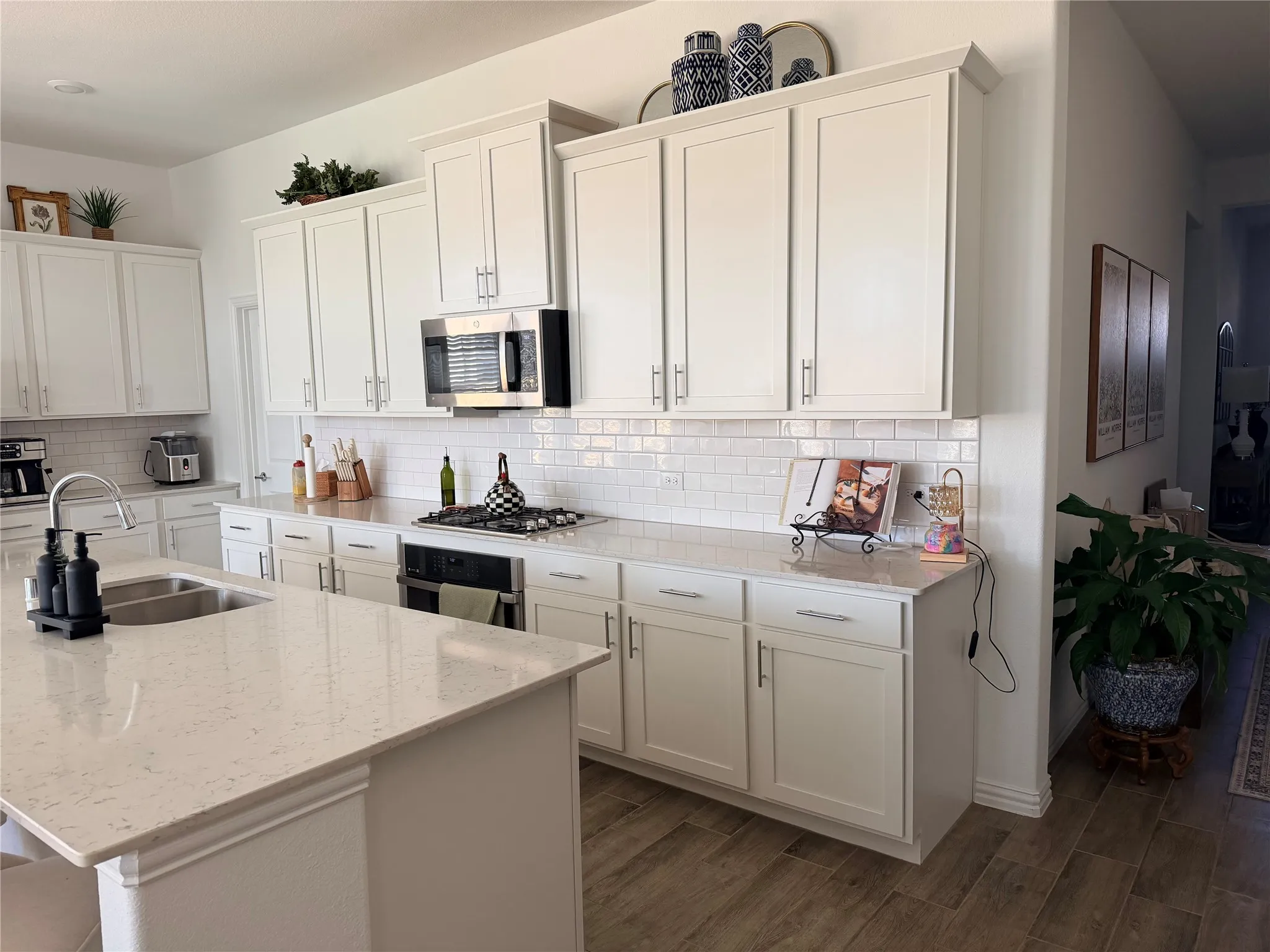 Single Family Residence For Rent in Tarrant County , 2929 Brainerd Drive, Fort Worth, Texas 76179, 4 Bedroom, 3 Bathroom, 2 Garage spaces, 2,197 Sqft, built in 2024, mls#21392594, Real Estate Agent in Fort Worth, Homes For Rent in Tarrant county, Homes For Rent in Fort Worth, Realtor in Fort Worth Texas, Real Estate Brokerage Independent Realty Texas, Luminita Cordes Realtor