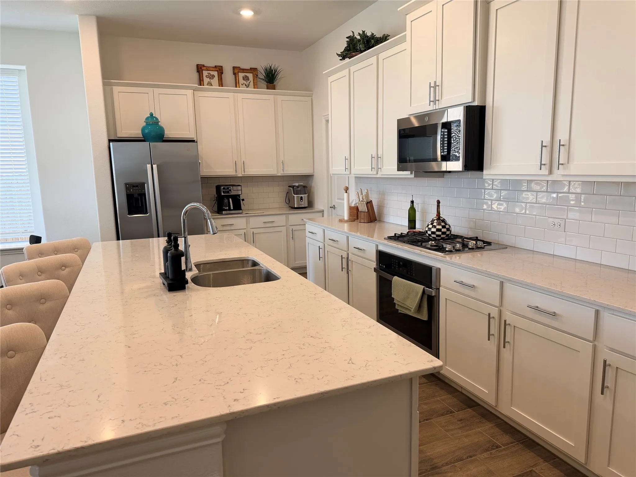 Single Family Residence For Rent in Tarrant County , 2929 Brainerd Drive, Fort Worth, Texas 76179, 4 Bedroom, 3 Bathroom, 2 Garage spaces, 2,197 Sqft, built in 2024, mls#21392594, Real Estate Agent in Fort Worth, Homes For Rent in Tarrant county, Homes For Rent in Fort Worth, Realtor in Fort Worth Texas, Real Estate Brokerage Independent Realty Texas, Luminita Cordes Realtor
