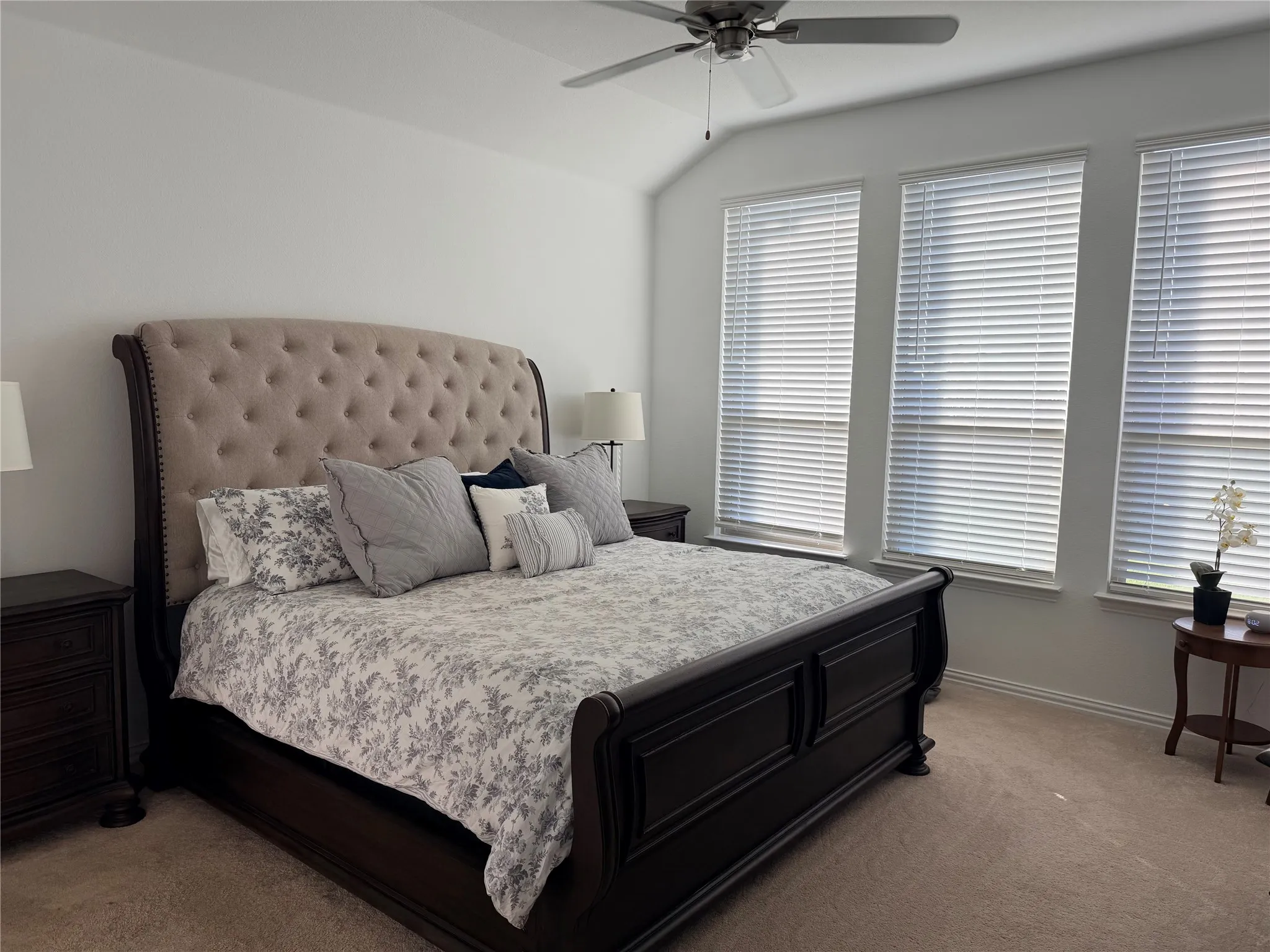 Single Family Residence For Rent in Tarrant County , 2929 Brainerd Drive, Fort Worth, Texas 76179, 4 Bedroom, 3 Bathroom, 2 Garage spaces, 2,197 Sqft, built in 2024, mls#21392594, Real Estate Agent in Fort Worth, Homes For Rent in Tarrant county, Homes For Rent in Fort Worth, Realtor in Fort Worth Texas, Real Estate Brokerage Independent Realty Texas, Luminita Cordes Realtor