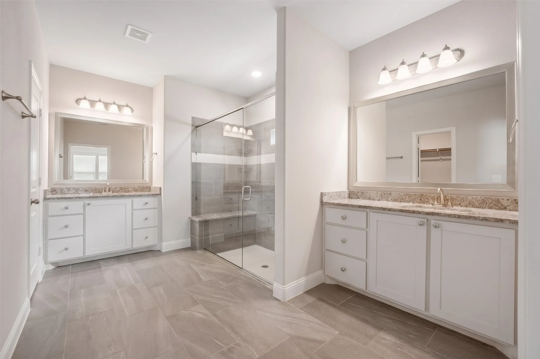 Single Family Residence For Sale in Ellis County , 441 Green Terrace Court, Midlothian, Texas 76065, 4 Bedroom, 4 Bathroom, 2 Garage spaces, 3,445 Sqft, built in 2023, mls#21392598, Real Estate Agent in Midlothian, Homes For Sale in Ellis county, Homes For Sale in Midlothian, Realtor in Midlothian Texas, Real Estate Brokerage Independent Realty Texas, Luminita Cordes Realtor