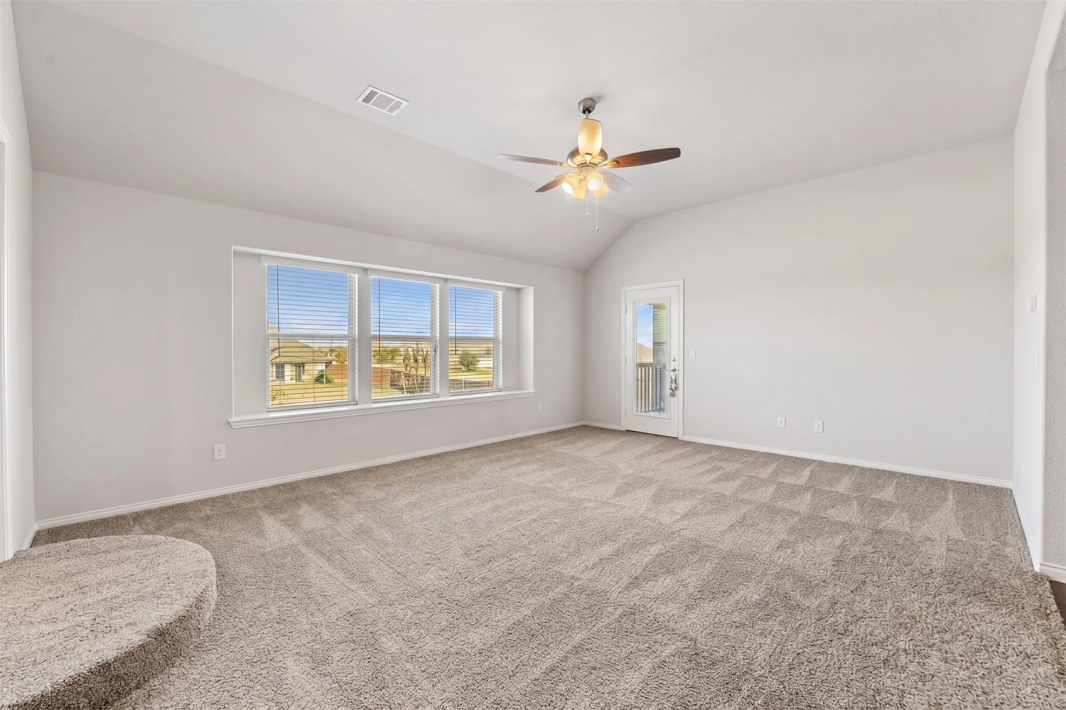 Single Family Residence For Sale in Ellis County , 441 Green Terrace Court, Midlothian, Texas 76065, 4 Bedroom, 4 Bathroom, 2 Garage spaces, 3,445 Sqft, built in 2023, mls#21392598, Real Estate Agent in Midlothian, Homes For Sale in Ellis county, Homes For Sale in Midlothian, Realtor in Midlothian Texas, Real Estate Brokerage Independent Realty Texas, Luminita Cordes Realtor