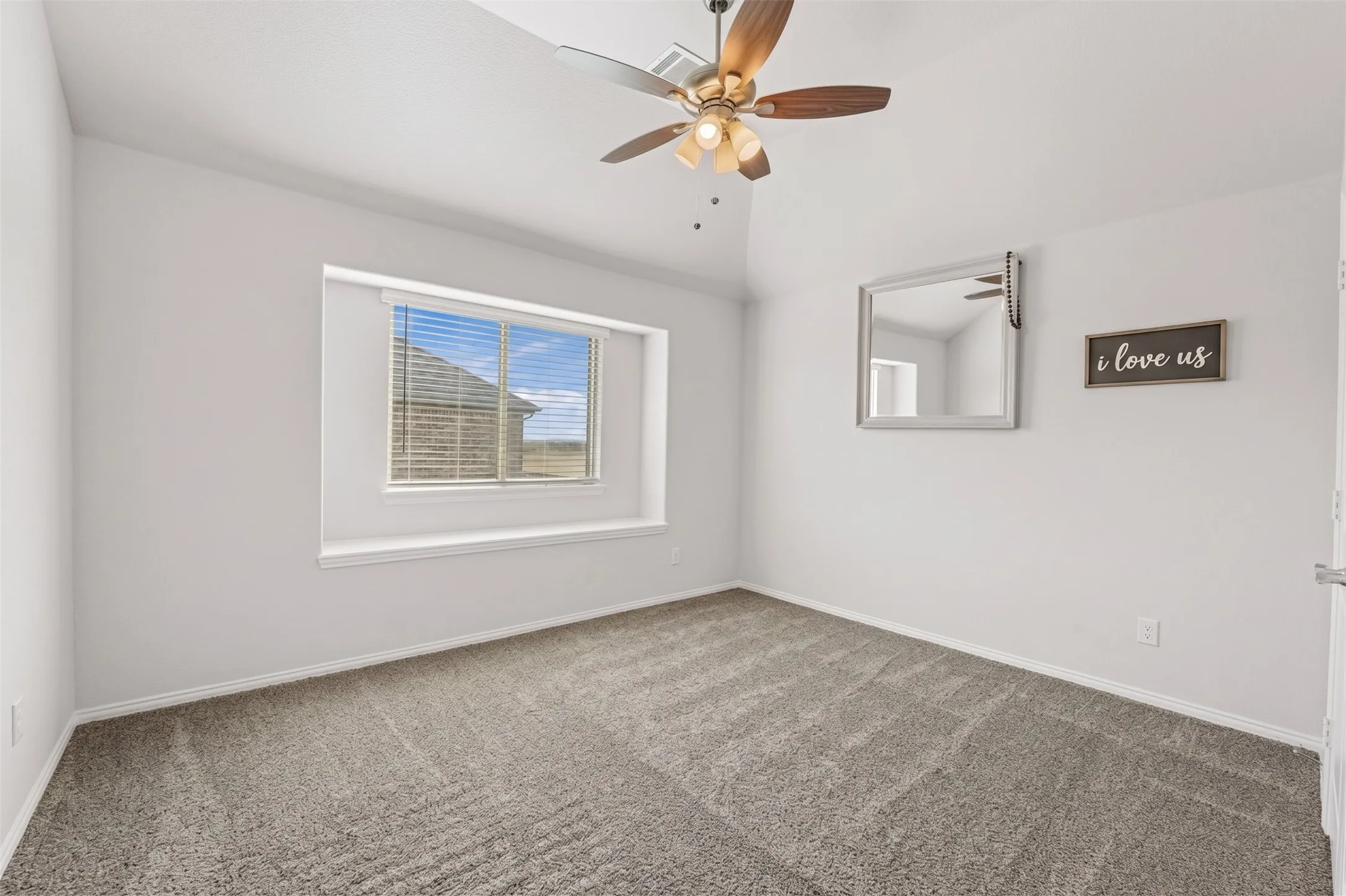 Single Family Residence For Sale in Ellis County , 441 Green Terrace Court, Midlothian, Texas 76065, 4 Bedroom, 4 Bathroom, 2 Garage spaces, 3,445 Sqft, built in 2023, mls#21392598, Real Estate Agent in Midlothian, Homes For Sale in Ellis county, Homes For Sale in Midlothian, Realtor in Midlothian Texas, Real Estate Brokerage Independent Realty Texas, Luminita Cordes Realtor