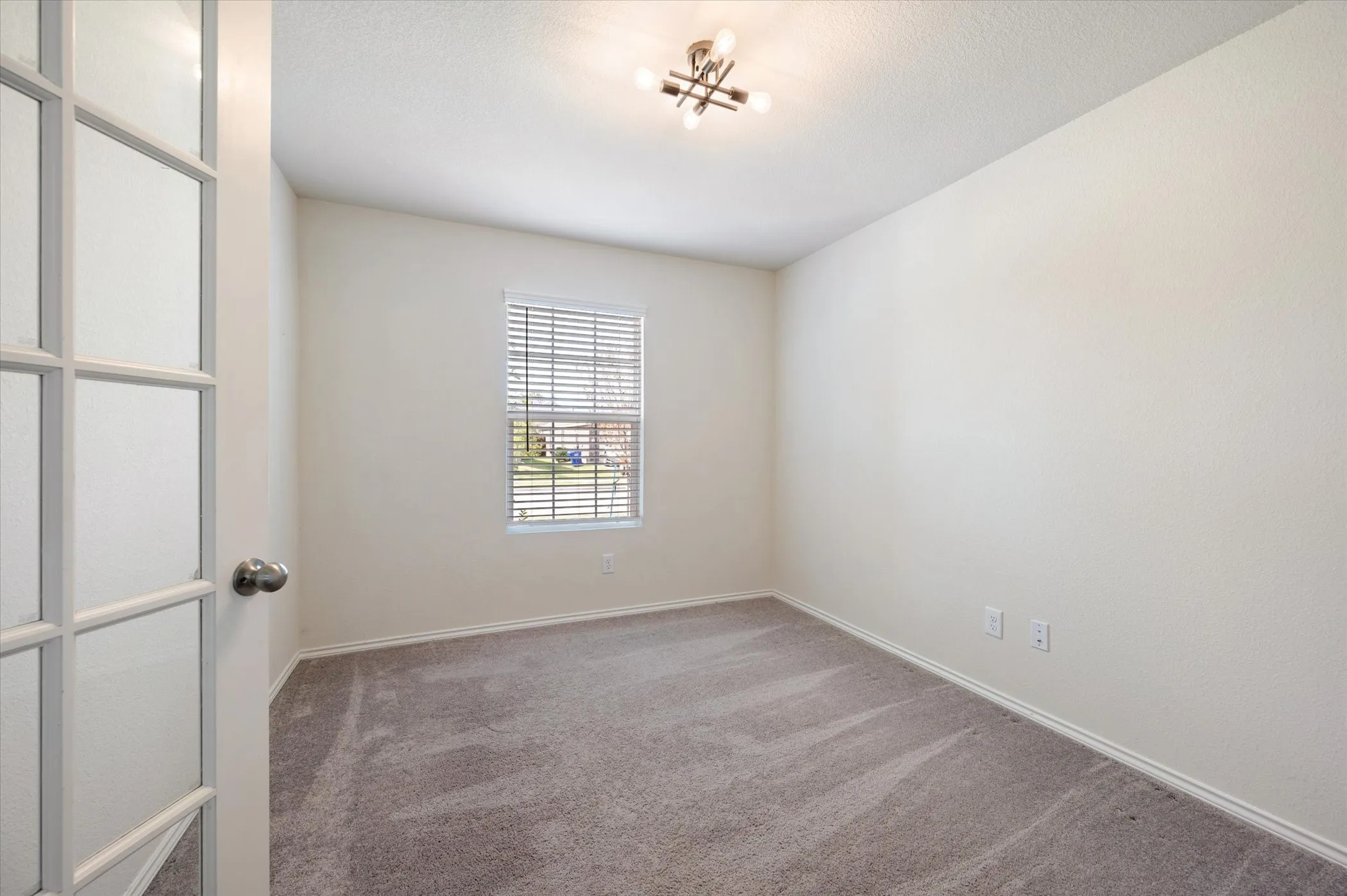 Single Family Residence For Rent in Hunt County , 1837 Damianita Drive, Royse City, Texas 75189, 3 Bedroom, 2 Bathroom, 2 Garage spaces, 1,532 Sqft, built in 2022, mls#21385228, Real Estate Agent in Royse City, Homes For Rent in Hunt county, Homes For Rent in Royse City, Realtor in Royse City Texas, Real Estate Brokerage Independent Realty Texas, Luminita Cordes Realtor