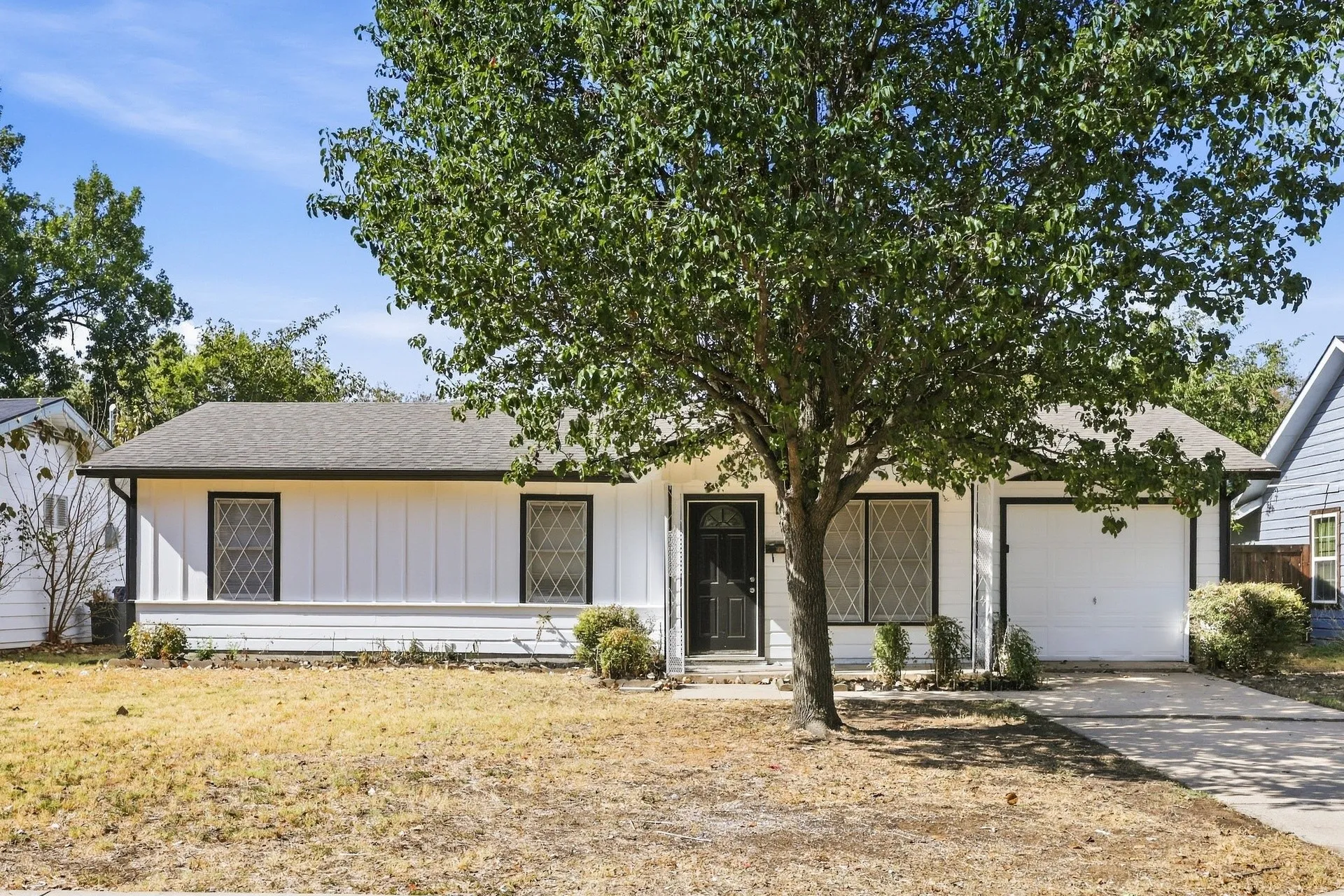 Single Family Residence For Rent