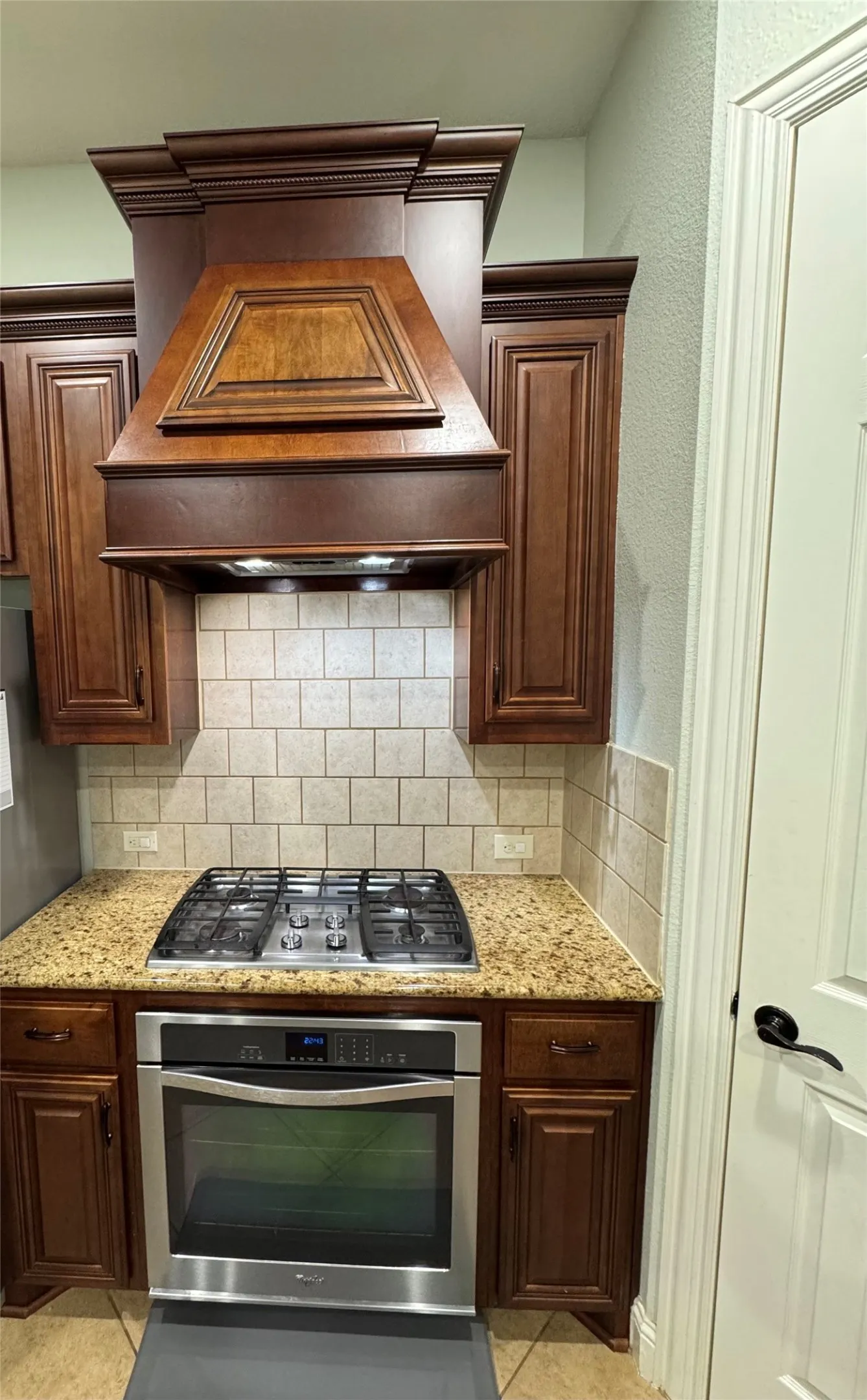 Single Family Residence For Rent in Collin County , 2324 Kemerton Drive, Plano, Texas 75025, 4 Bedroom, 3 Bathroom, 2 Garage spaces, 3,053 Sqft, built in 2013, mls#21392422, Real Estate Agent in Plano, Homes For Rent in Collin county, Homes For Rent in Plano, Realtor in Plano Texas, Real Estate Brokerage Independent Realty Texas, Luminita Cordes Realtor