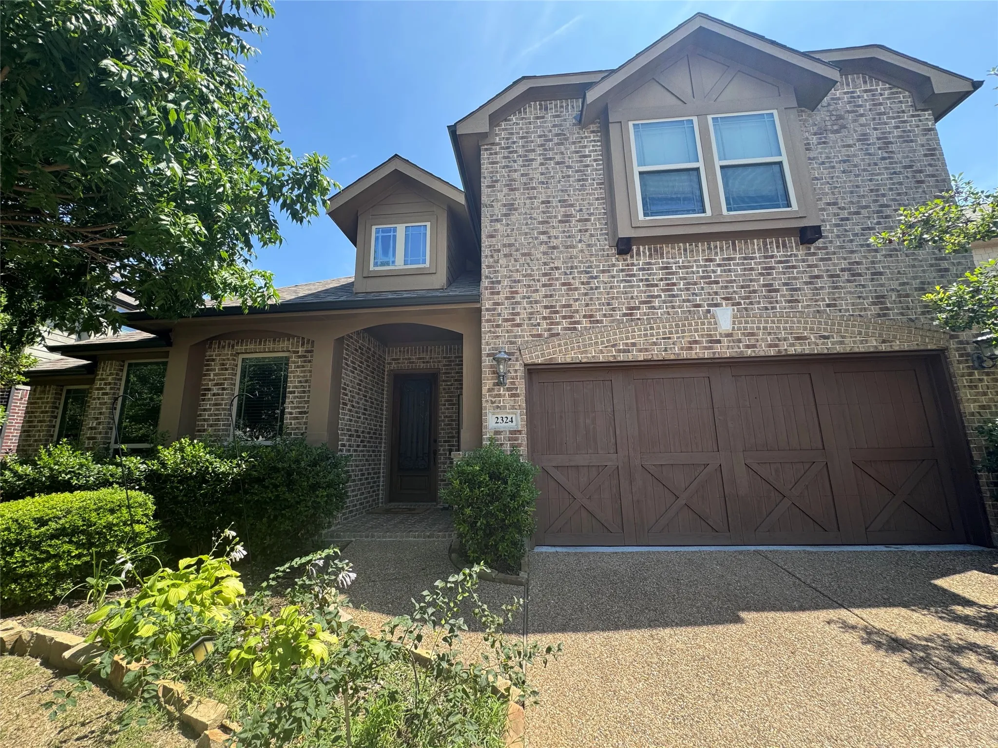 Single Family Residence For Rent in Collin County , 2324 Kemerton Drive, Plano, Texas 75025, 4 Bedroom, 3 Bathroom, 2 Garage spaces, 3,053 Sqft, built in 2013, mls#21392422, Real Estate Agent in Plano, Homes For Rent in Collin county, Homes For Rent in Plano, Realtor in Plano Texas, Real Estate Brokerage Independent Realty Texas, Luminita Cordes Realtor
