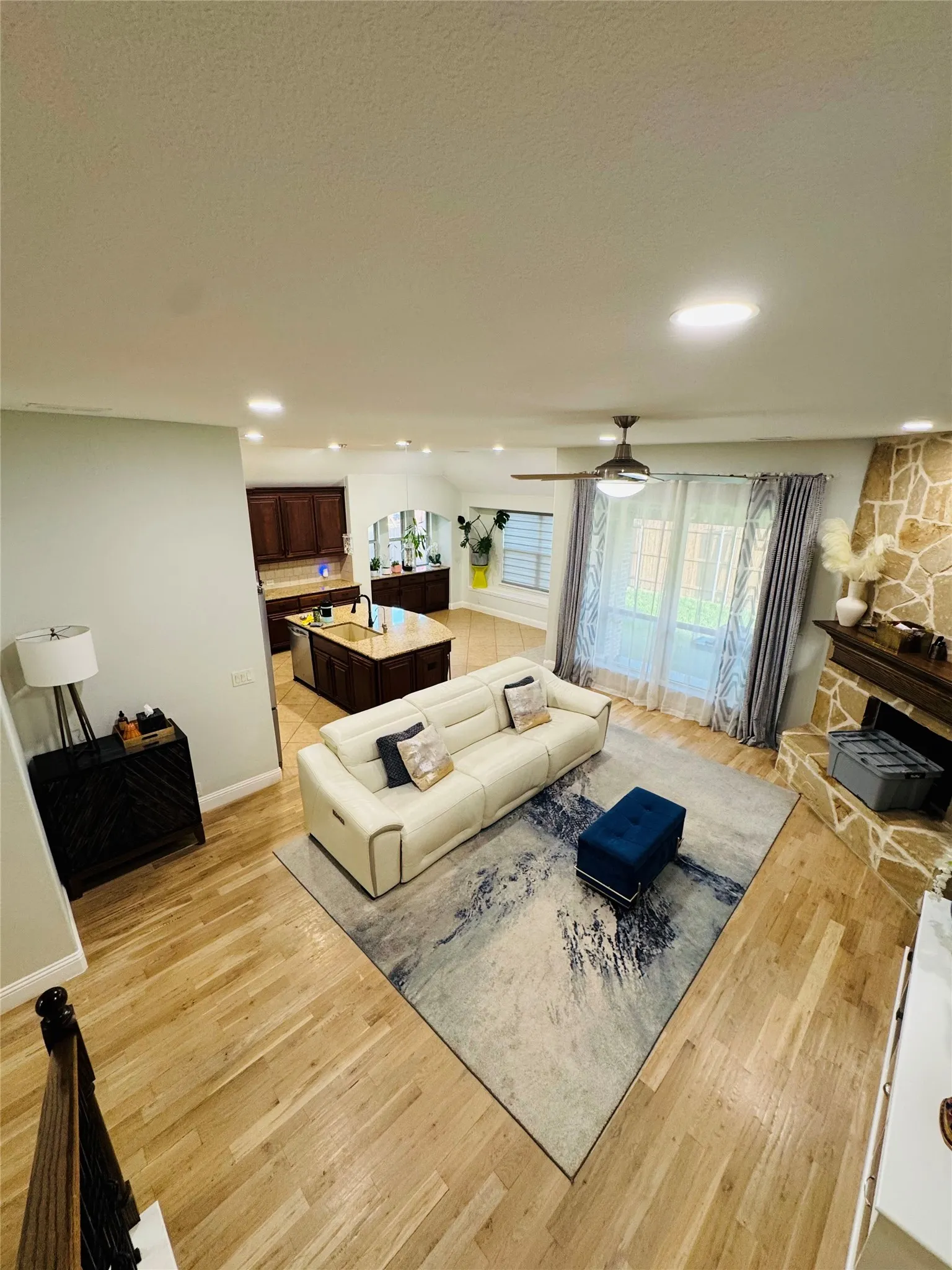 Single Family Residence For Rent in Collin County , 2324 Kemerton Drive, Plano, Texas 75025, 4 Bedroom, 3 Bathroom, 2 Garage spaces, 3,053 Sqft, built in 2013, mls#21392422, Real Estate Agent in Plano, Homes For Rent in Collin county, Homes For Rent in Plano, Realtor in Plano Texas, Real Estate Brokerage Independent Realty Texas, Luminita Cordes Realtor