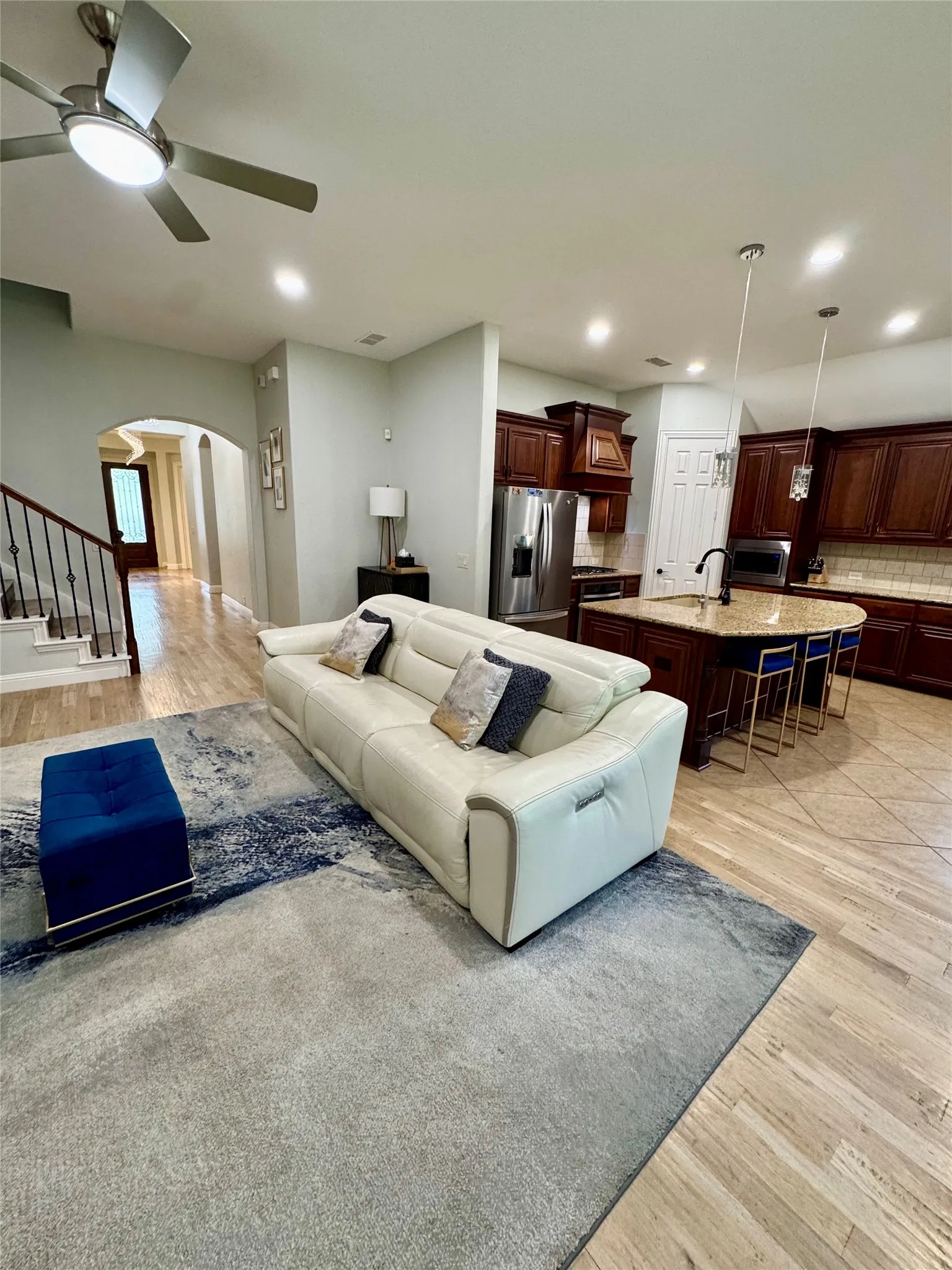 Single Family Residence For Rent in Collin County , 2324 Kemerton Drive, Plano, Texas 75025, 4 Bedroom, 3 Bathroom, 2 Garage spaces, 3,053 Sqft, built in 2013, mls#21392422, Real Estate Agent in Plano, Homes For Rent in Collin county, Homes For Rent in Plano, Realtor in Plano Texas, Real Estate Brokerage Independent Realty Texas, Luminita Cordes Realtor