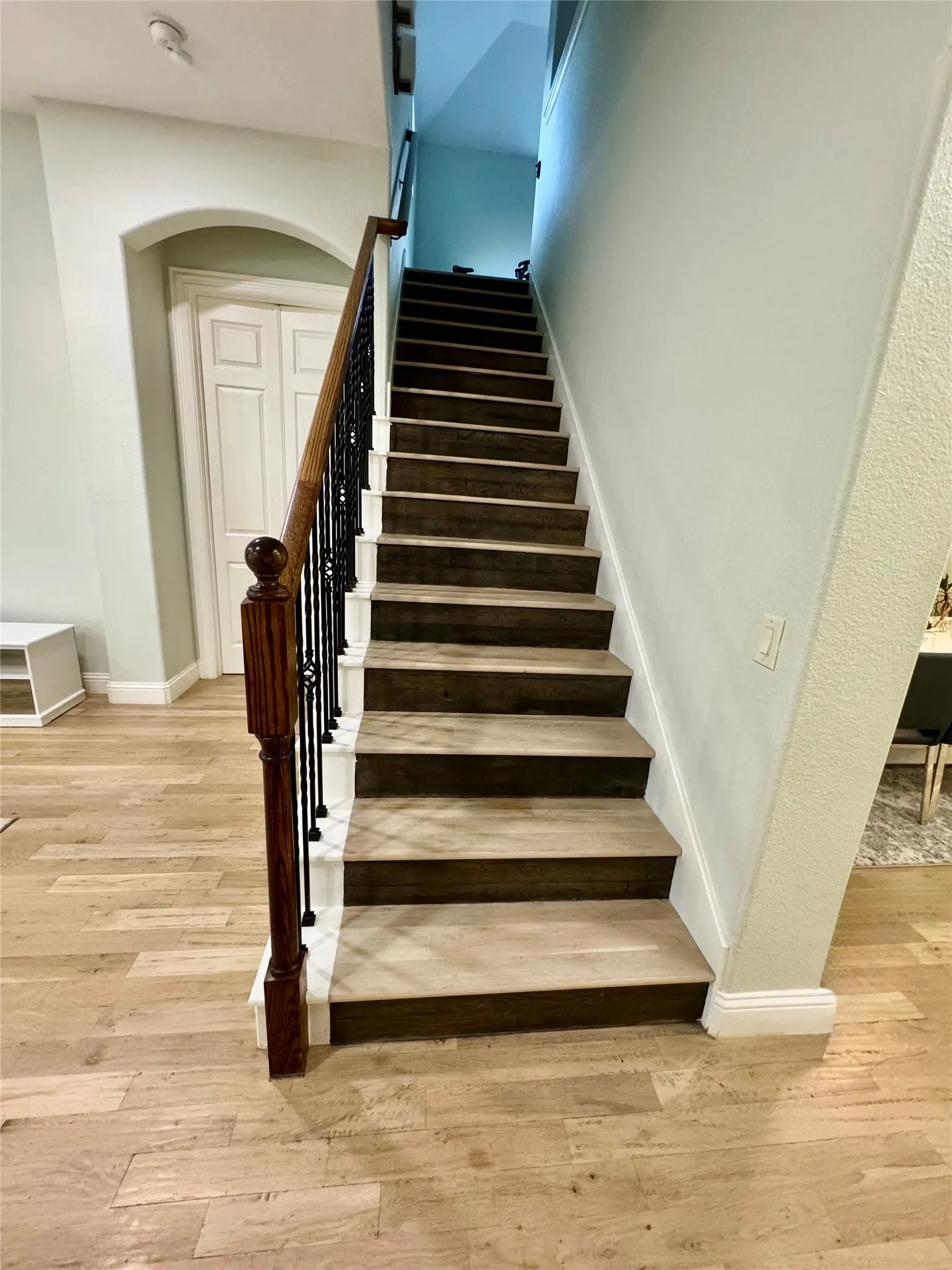 Single Family Residence For Rent in Collin County , 2324 Kemerton Drive, Plano, Texas 75025, 4 Bedroom, 3 Bathroom, 2 Garage spaces, 3,053 Sqft, built in 2013, mls#21392422, Real Estate Agent in Plano, Homes For Rent in Collin county, Homes For Rent in Plano, Realtor in Plano Texas, Real Estate Brokerage Independent Realty Texas, Luminita Cordes Realtor