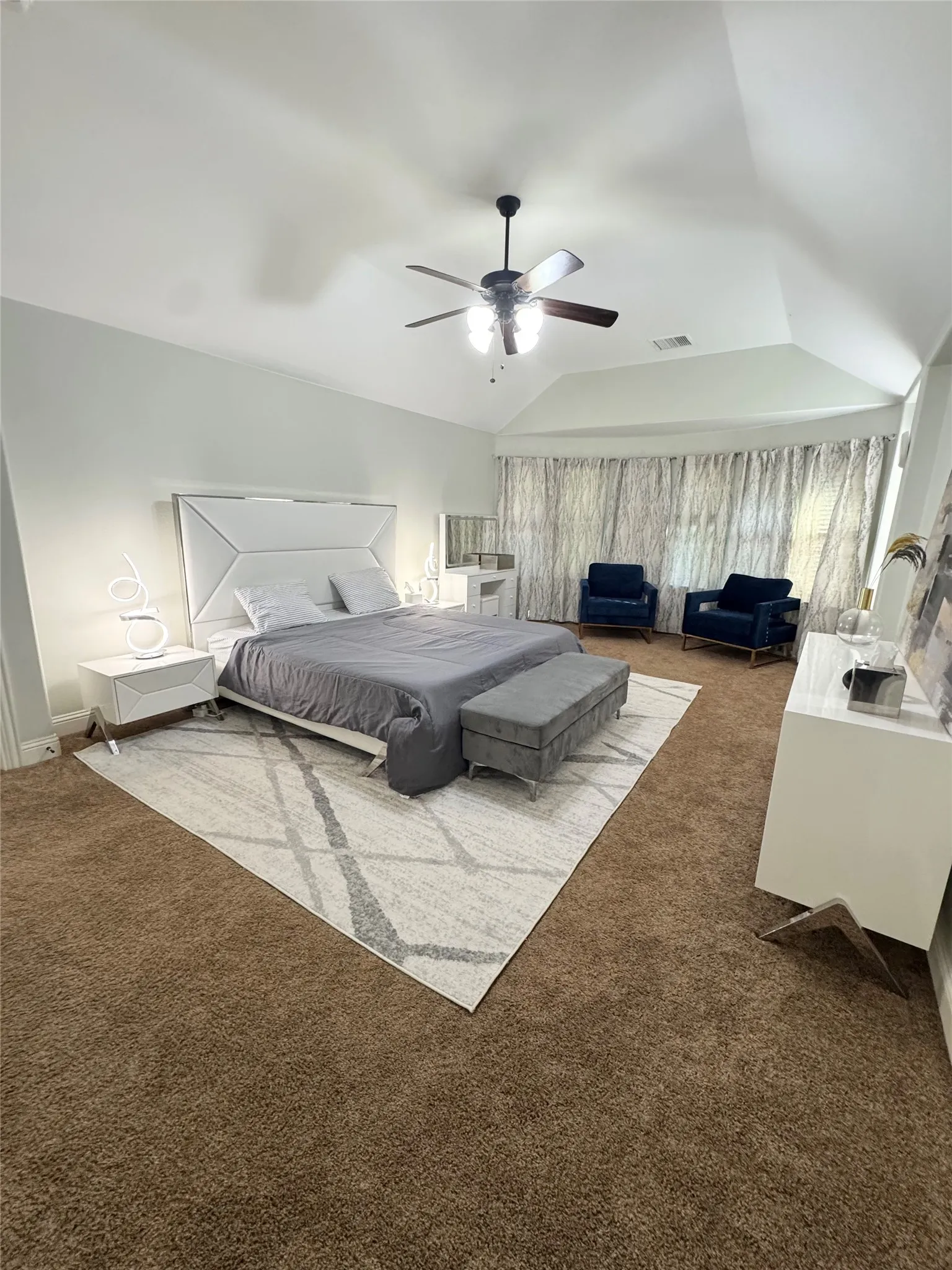 Single Family Residence For Rent in Collin County , 2324 Kemerton Drive, Plano, Texas 75025, 4 Bedroom, 3 Bathroom, 2 Garage spaces, 3,053 Sqft, built in 2013, mls#21392422, Real Estate Agent in Plano, Homes For Rent in Collin county, Homes For Rent in Plano, Realtor in Plano Texas, Real Estate Brokerage Independent Realty Texas, Luminita Cordes Realtor