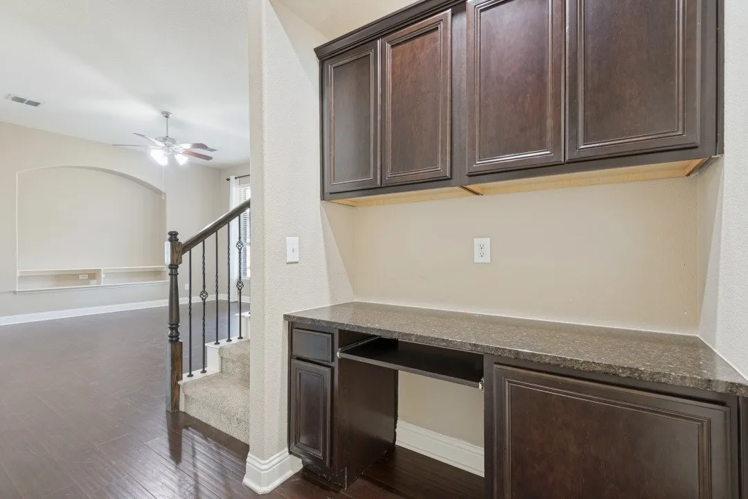 Whether you want it to be a bar or home office area, plenty of storage space for you