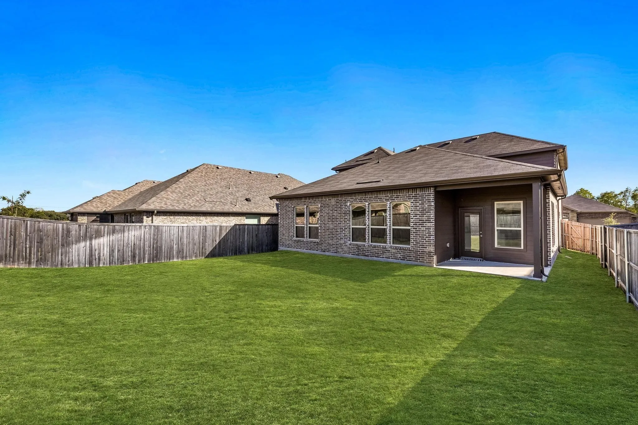 Single Family Residence For Rent in Denton County , 3917 Madison Lane, Denton, Texas 76208, 5 Bedroom, 3 Bathroom, 2 Garage spaces, 2,494 Sqft, built in 2021, mls#21391335, Real Estate Agent in Denton, Homes For Rent in Denton county, Homes For Rent in Denton, Realtor in Denton Texas, Real Estate Brokerage Independent Realty Texas, Luminita Cordes Realtor