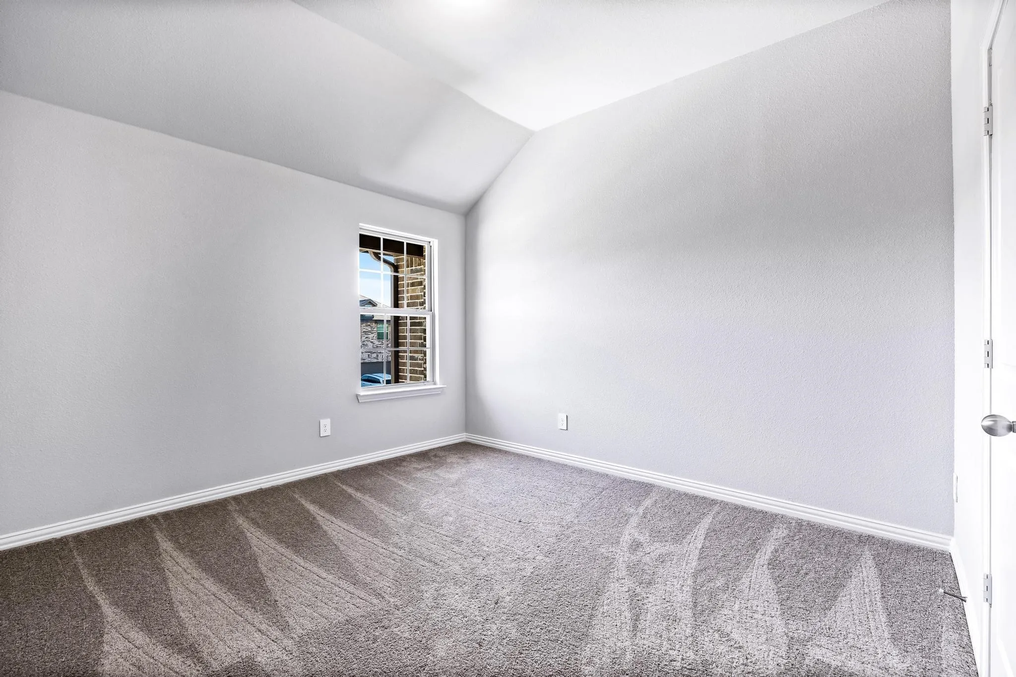 Single Family Residence For Rent in Denton County , 3917 Madison Lane, Denton, Texas 76208, 5 Bedroom, 3 Bathroom, 2 Garage spaces, 2,494 Sqft, built in 2021, mls#21391335, Real Estate Agent in Denton, Homes For Rent in Denton county, Homes For Rent in Denton, Realtor in Denton Texas, Real Estate Brokerage Independent Realty Texas, Luminita Cordes Realtor