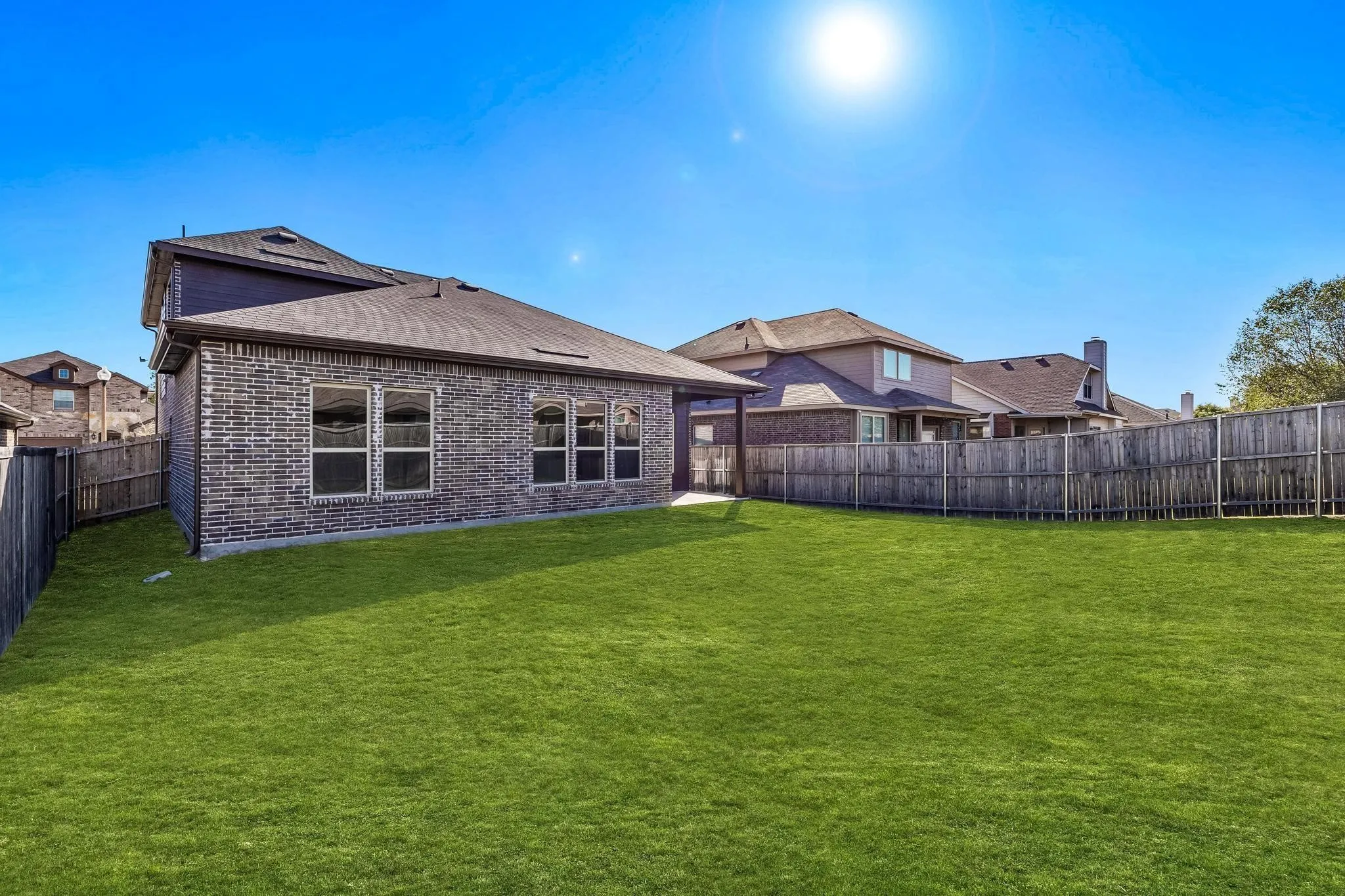 Single Family Residence For Rent in Denton County , 3917 Madison Lane, Denton, Texas 76208, 5 Bedroom, 3 Bathroom, 2 Garage spaces, 2,494 Sqft, built in 2021, mls#21391335, Real Estate Agent in Denton, Homes For Rent in Denton county, Homes For Rent in Denton, Realtor in Denton Texas, Real Estate Brokerage Independent Realty Texas, Luminita Cordes Realtor