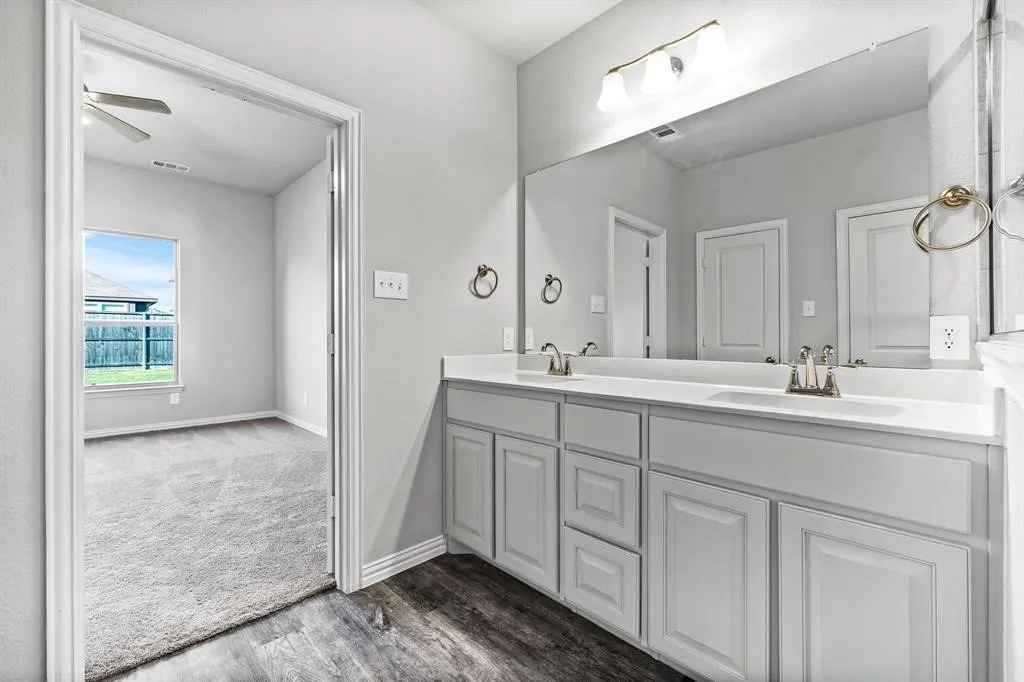 Single Family Residence For Rent in Denton County , 3917 Madison Lane, Denton, Texas 76208, 5 Bedroom, 3 Bathroom, 2 Garage spaces, 2,494 Sqft, built in 2021, mls#21391335, Real Estate Agent in Denton, Homes For Rent in Denton county, Homes For Rent in Denton, Realtor in Denton Texas, Real Estate Brokerage Independent Realty Texas, Luminita Cordes Realtor
