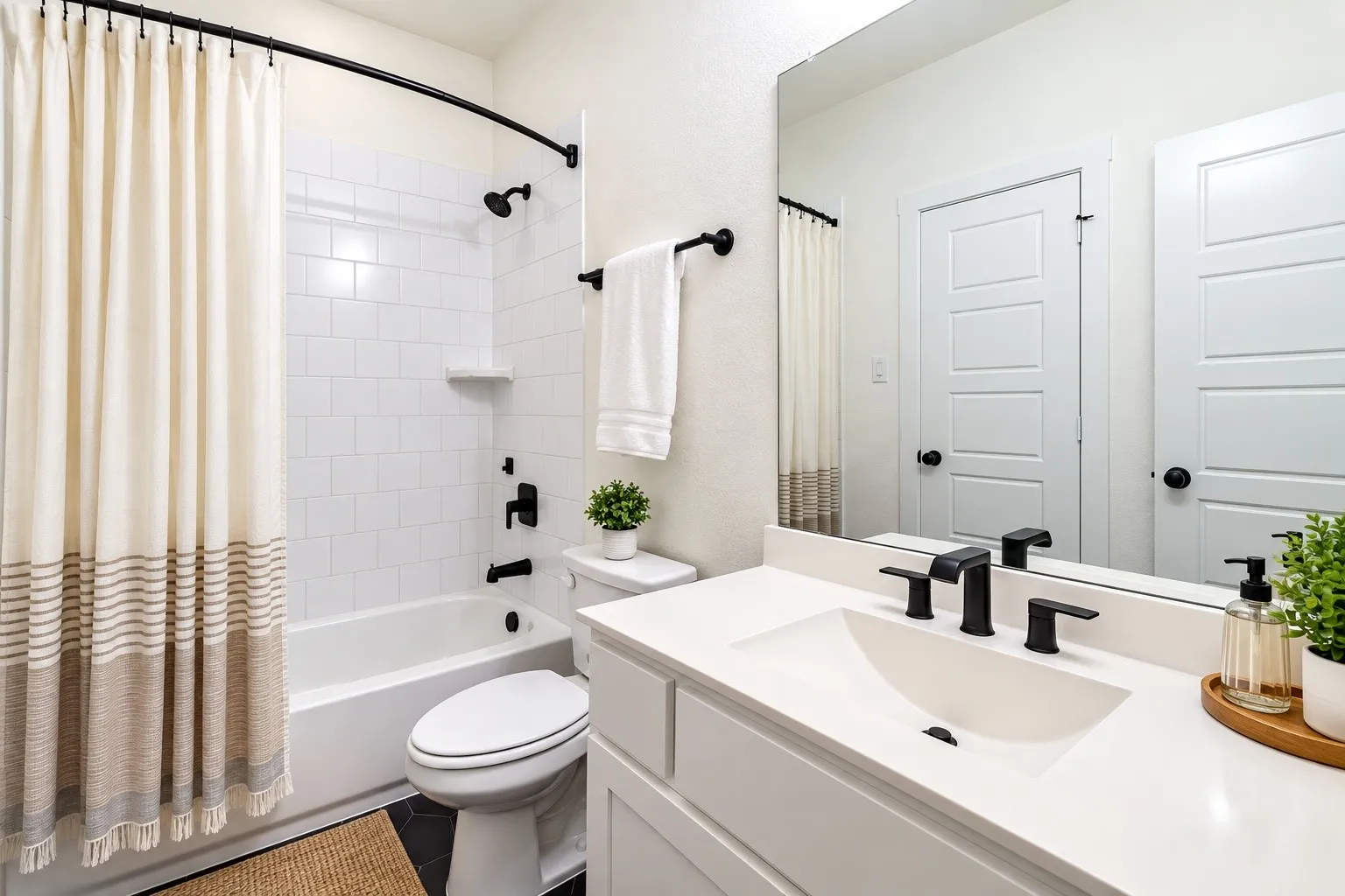 Single Family Residence For Sale in Denton County , 801 Swift Creek Road, Argyle, Texas 76226, 5 Bedroom, 5 Bathroom, 3 Garage spaces, 4,409 Sqft, built in 2020, mls#21391673, Real Estate Agent in Argyle, Homes For Sale in Denton county, Homes For Sale in Argyle, Realtor in Argyle Texas, Real Estate Brokerage Independent Realty Texas, Luminita Cordes Realtor