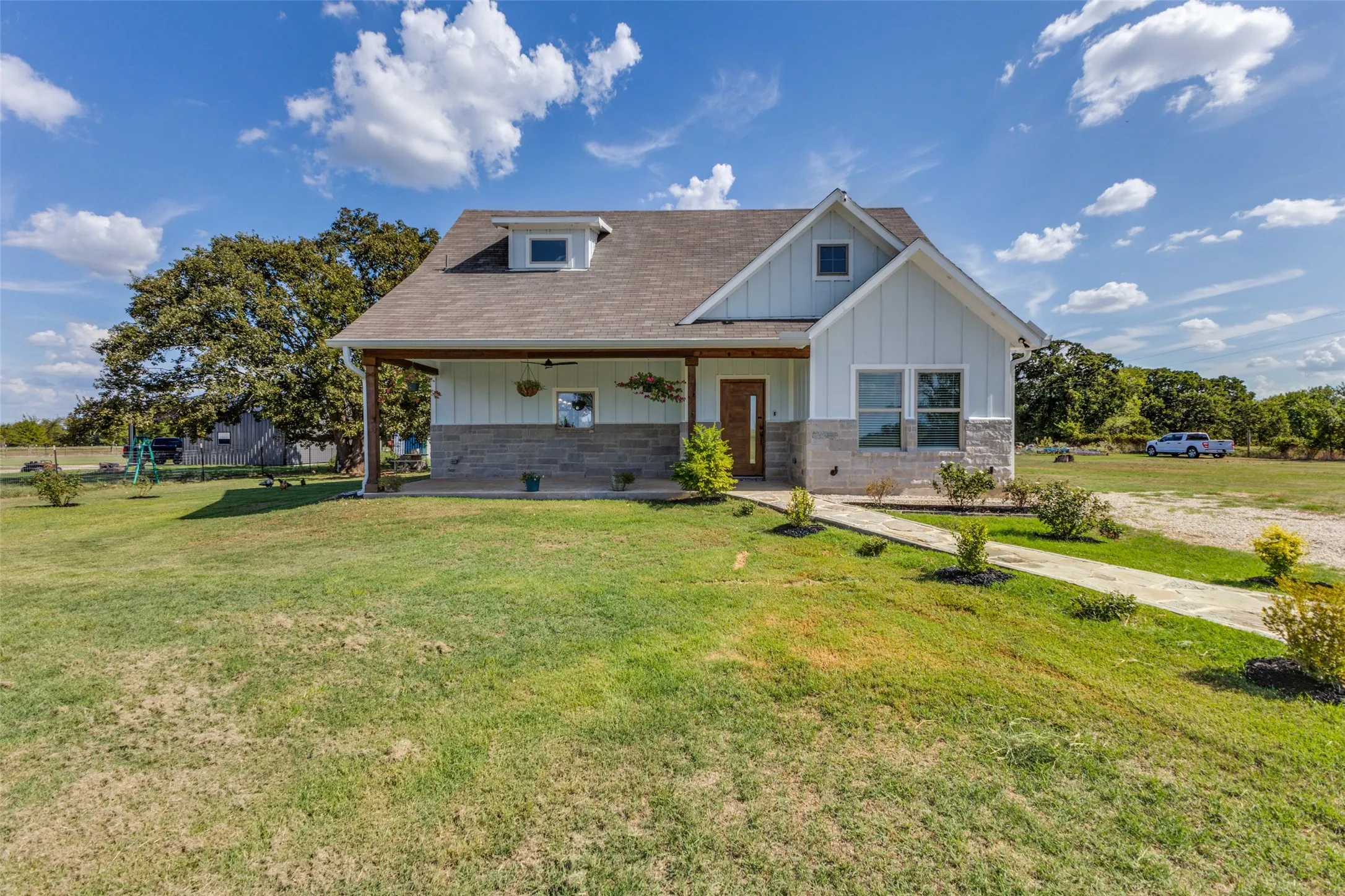 Single Family Residence For Sale