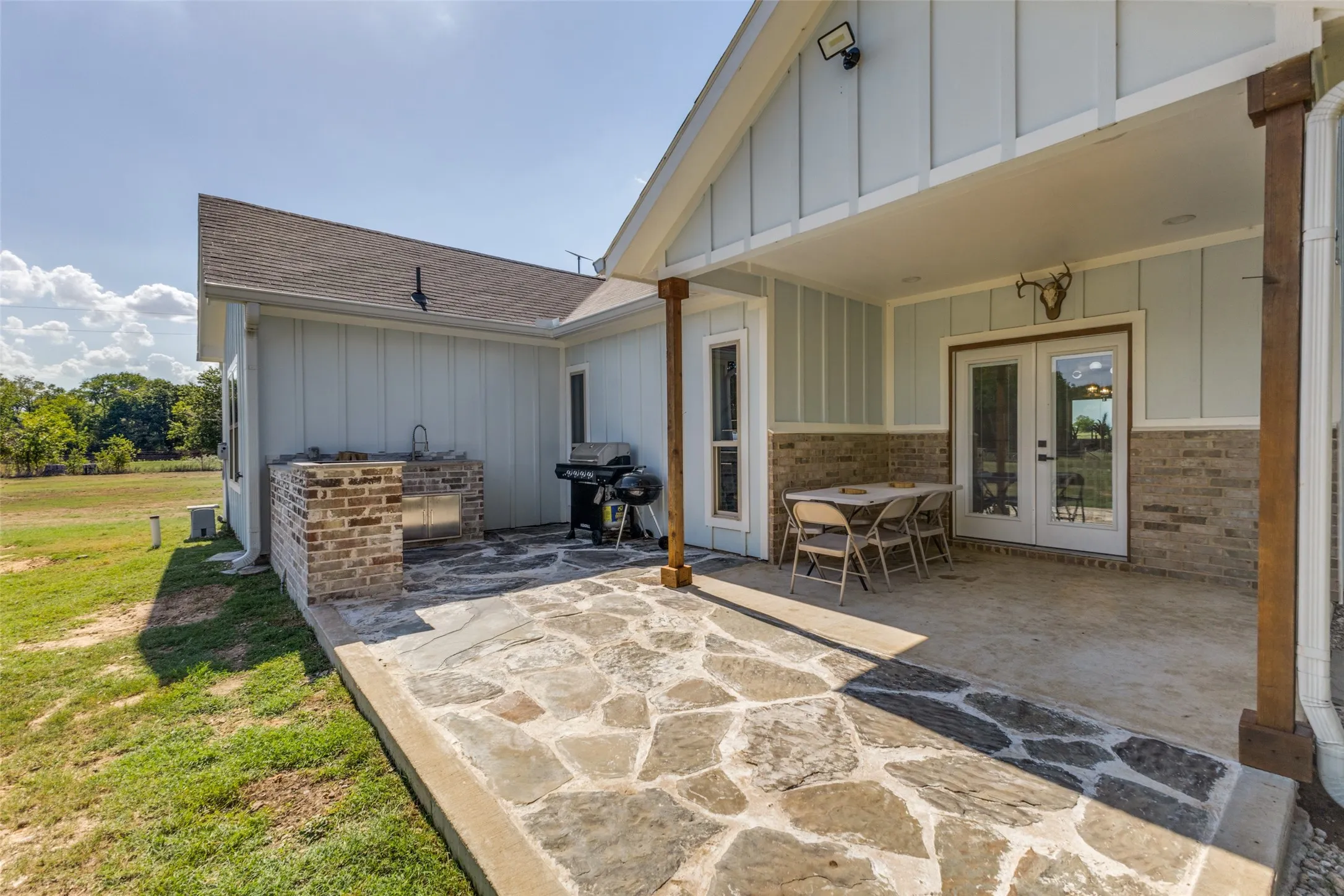 Single Family Residence For Sale in Van Zandt County , 357 Private Road 7782, Wills Point, Texas 75169, 5 Bedroom, 3 Bathroom, Garage spaces, 2,008 Sqft, built in 2025, mls#21391935, Real Estate Agent in Wills Point, Homes For Sale in Van Zandt county, Homes For Sale in Wills Point, Realtor in Wills Point Texas, Real Estate Brokerage Independent Realty Texas, Luminita Cordes Realtor