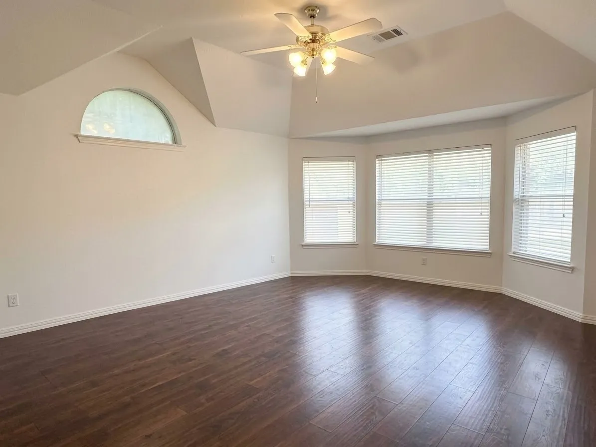 Single Family Residence For Rent in Collin County , 1911 Bridgewater Drive, Allen, Texas 75013, 4 Bedroom, 3 Bathroom, 2 Garage spaces, 3,054 Sqft, built in 2001, mls#21392634, Real Estate Agent in Allen, Homes For Rent in Collin county, Homes For Rent in Allen, Realtor in Allen Texas, Real Estate Brokerage Independent Realty Texas, Luminita Cordes Realtor