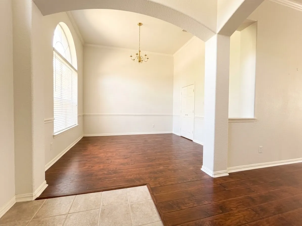 Single Family Residence For Rent in Collin County , 1911 Bridgewater Drive, Allen, Texas 75013, 4 Bedroom, 3 Bathroom, 2 Garage spaces, 3,054 Sqft, built in 2001, mls#21392634, Real Estate Agent in Allen, Homes For Rent in Collin county, Homes For Rent in Allen, Realtor in Allen Texas, Real Estate Brokerage Independent Realty Texas, Luminita Cordes Realtor