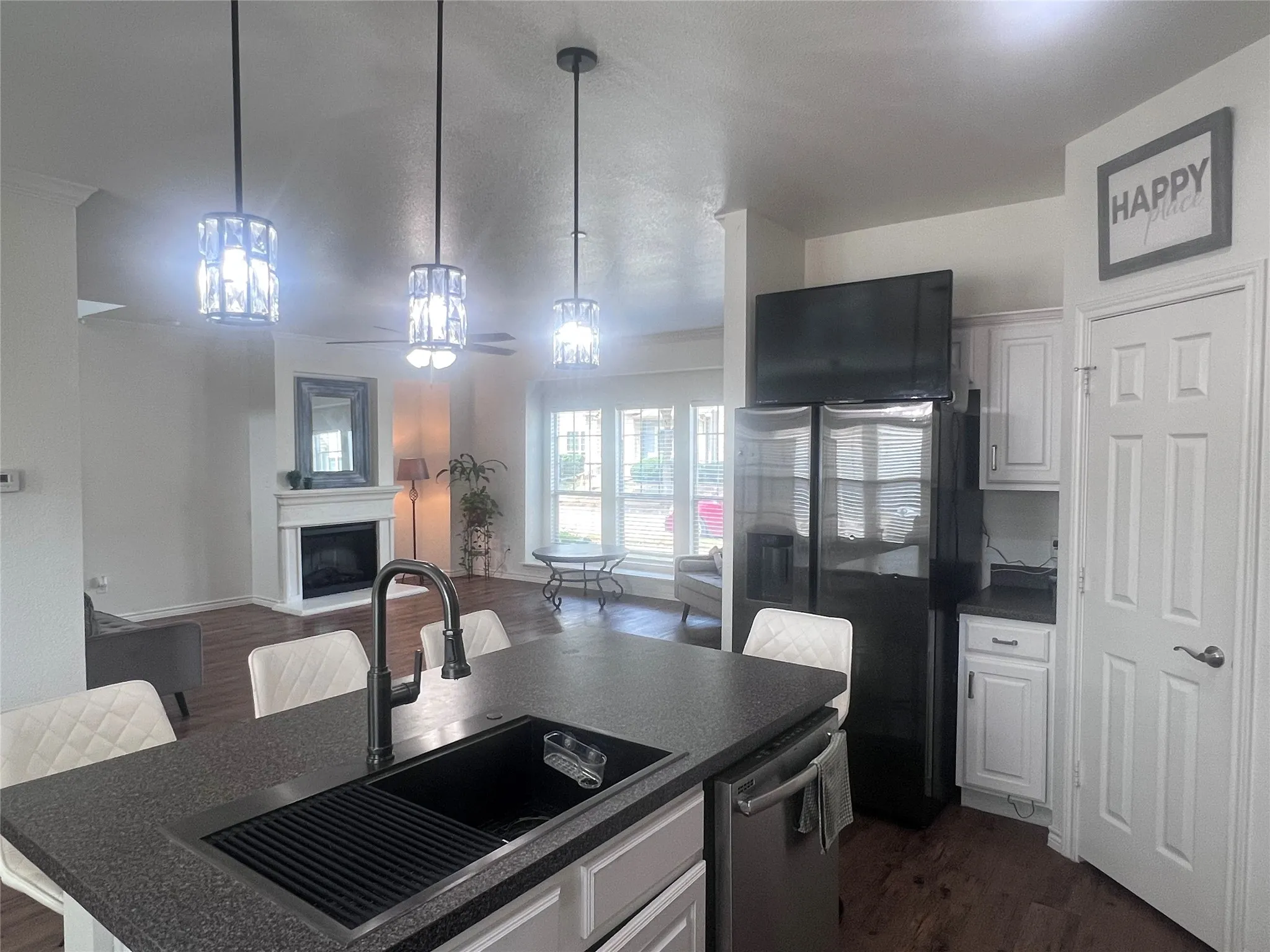 Townhouse For Sale in Denton County , 5420 Galante Lane, Denton, Texas 76208, 3 Bedroom, 3 Bathroom, Garage spaces, 1,662 Sqft, built in 2012, mls#21392613, Real Estate Agent in Denton, Homes For Sale in Denton county, Homes For Sale in Denton, Realtor in Denton Texas, Real Estate Brokerage Independent Realty Texas, Luminita Cordes Realtor