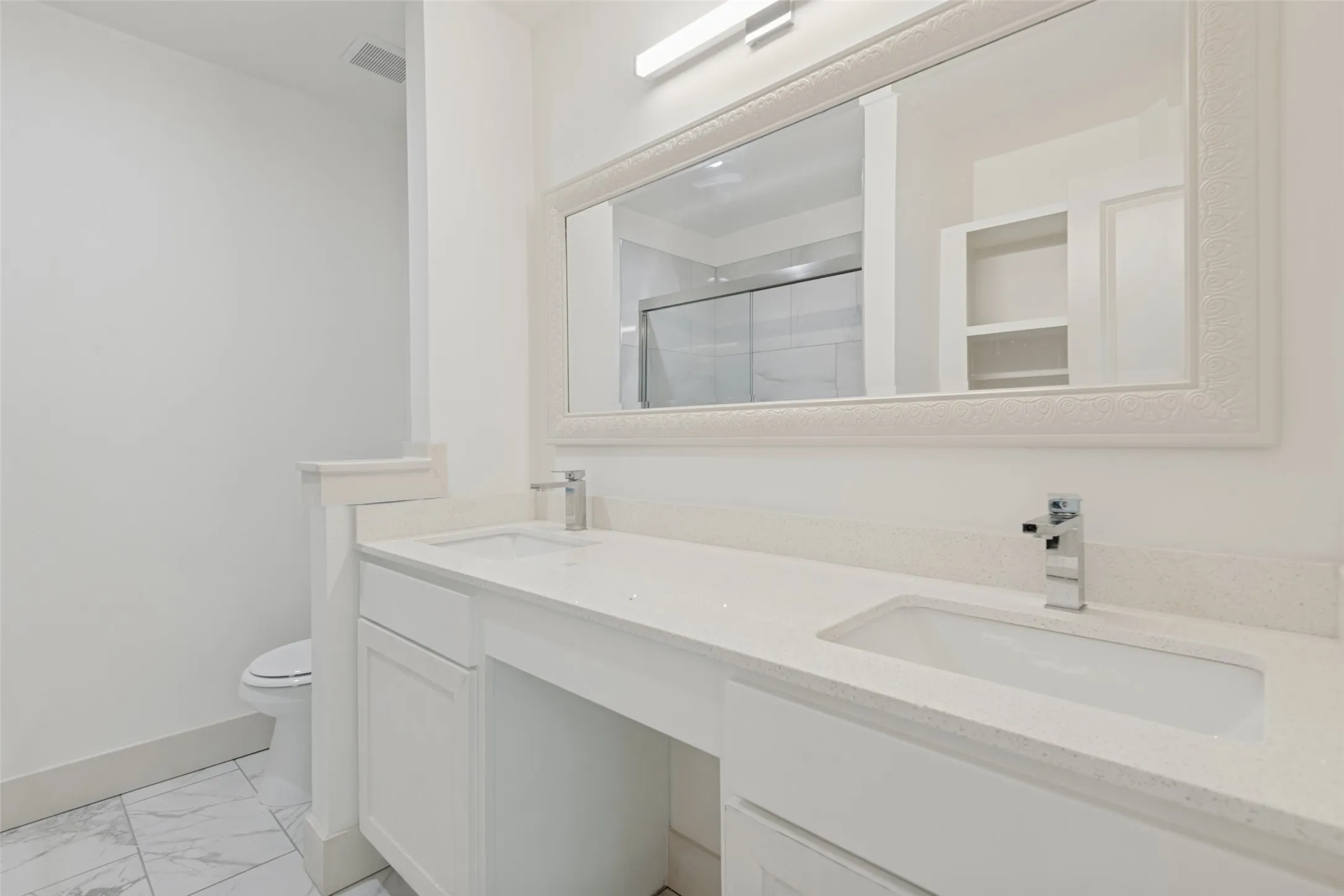 Single Family Residence For Sale in Dallas County , 2125 Catskill Drive, Mesquite, Texas 75149, 4 Bedroom, 3 Bathroom, 2 Garage spaces, 2,168 Sqft, built in 1985, mls#21392641, Real Estate Agent in Mesquite, Homes For Sale in Dallas county, Homes For Sale in Mesquite, Realtor in Mesquite Texas, Real Estate Brokerage Independent Realty Texas, Luminita Cordes Realtor