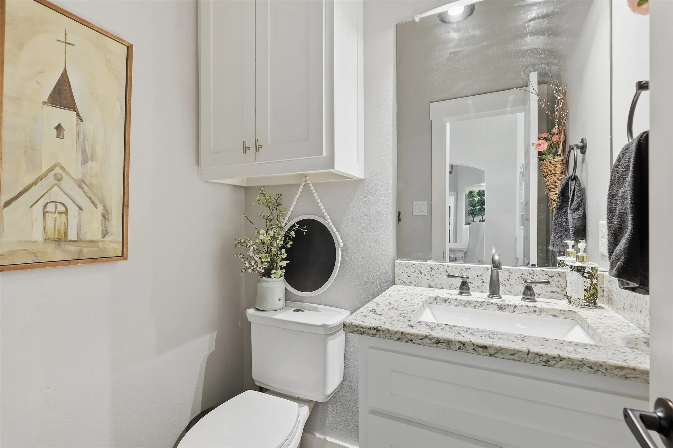 Single Family Residence For Sale in Parker County , 133 Heritage Springs Drive, Weatherford, Texas 76087, 4 Bedroom, 4 Bathroom, 3 Garage spaces, 3,446 Sqft, built in 2017, mls#21391590, Real Estate Agent in Weatherford, Homes For Sale in Parker county, Homes For Sale in Weatherford, Realtor in Weatherford Texas, Real Estate Brokerage Independent Realty Texas, Luminita Cordes Realtor