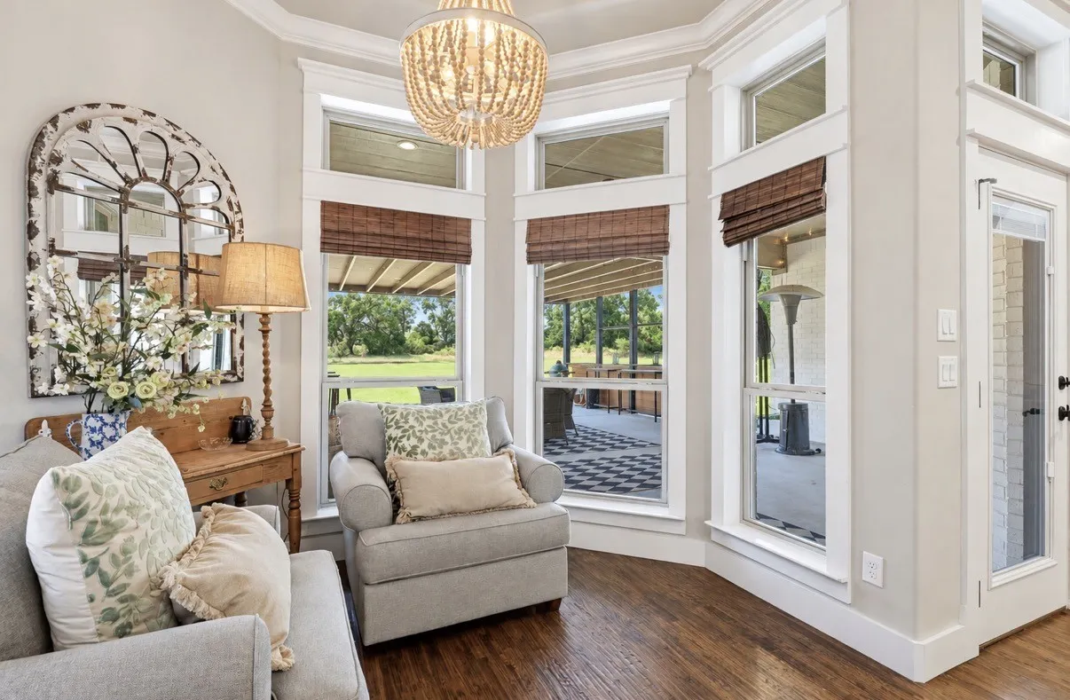 Single Family Residence For Sale in Parker County , 133 Heritage Springs Drive, Weatherford, Texas 76087, 4 Bedroom, 4 Bathroom, 3 Garage spaces, 3,446 Sqft, built in 2017, mls#21391590, Real Estate Agent in Weatherford, Homes For Sale in Parker county, Homes For Sale in Weatherford, Realtor in Weatherford Texas, Real Estate Brokerage Independent Realty Texas, Luminita Cordes Realtor