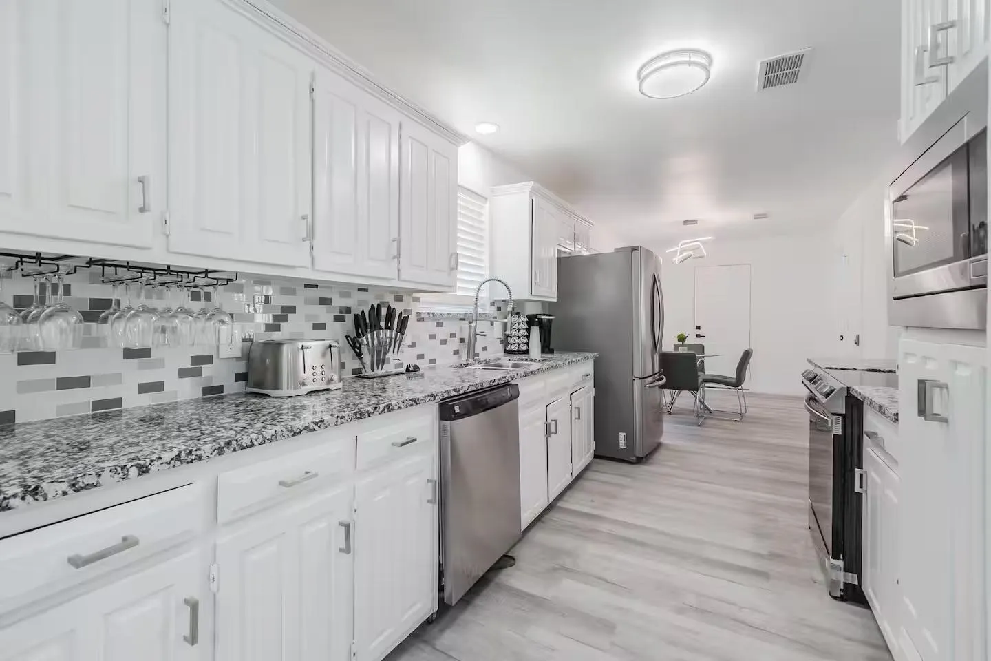 Single Family Residence For Rent in Collin County , 2901 Las Palmas Lane, Plano, Texas 75075, 4 Bedroom, 3 Bathroom, 2 Garage spaces, 2,268 Sqft, built in 1974, mls#21388558, Real Estate Agent in Plano, Homes For Rent in Collin county, Homes For Rent in Plano, Realtor in Plano Texas, Real Estate Brokerage Independent Realty Texas, Luminita Cordes Realtor