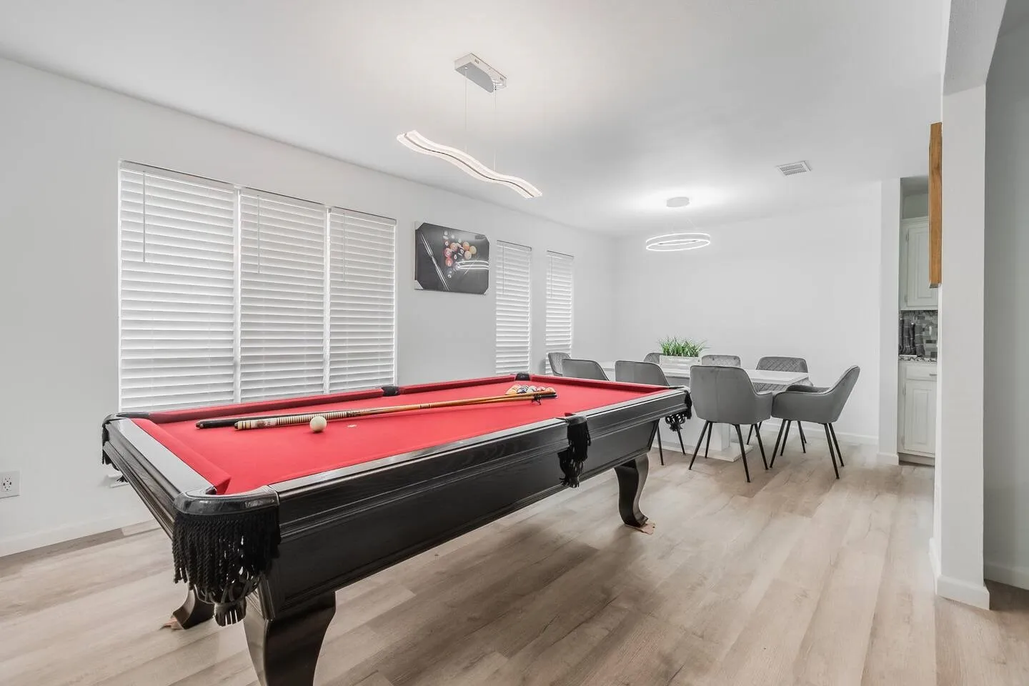 Single Family Residence For Rent in Collin County , 2901 Las Palmas Lane, Plano, Texas 75075, 4 Bedroom, 3 Bathroom, 2 Garage spaces, 2,268 Sqft, built in 1974, mls#21388558, Real Estate Agent in Plano, Homes For Rent in Collin county, Homes For Rent in Plano, Realtor in Plano Texas, Real Estate Brokerage Independent Realty Texas, Luminita Cordes Realtor