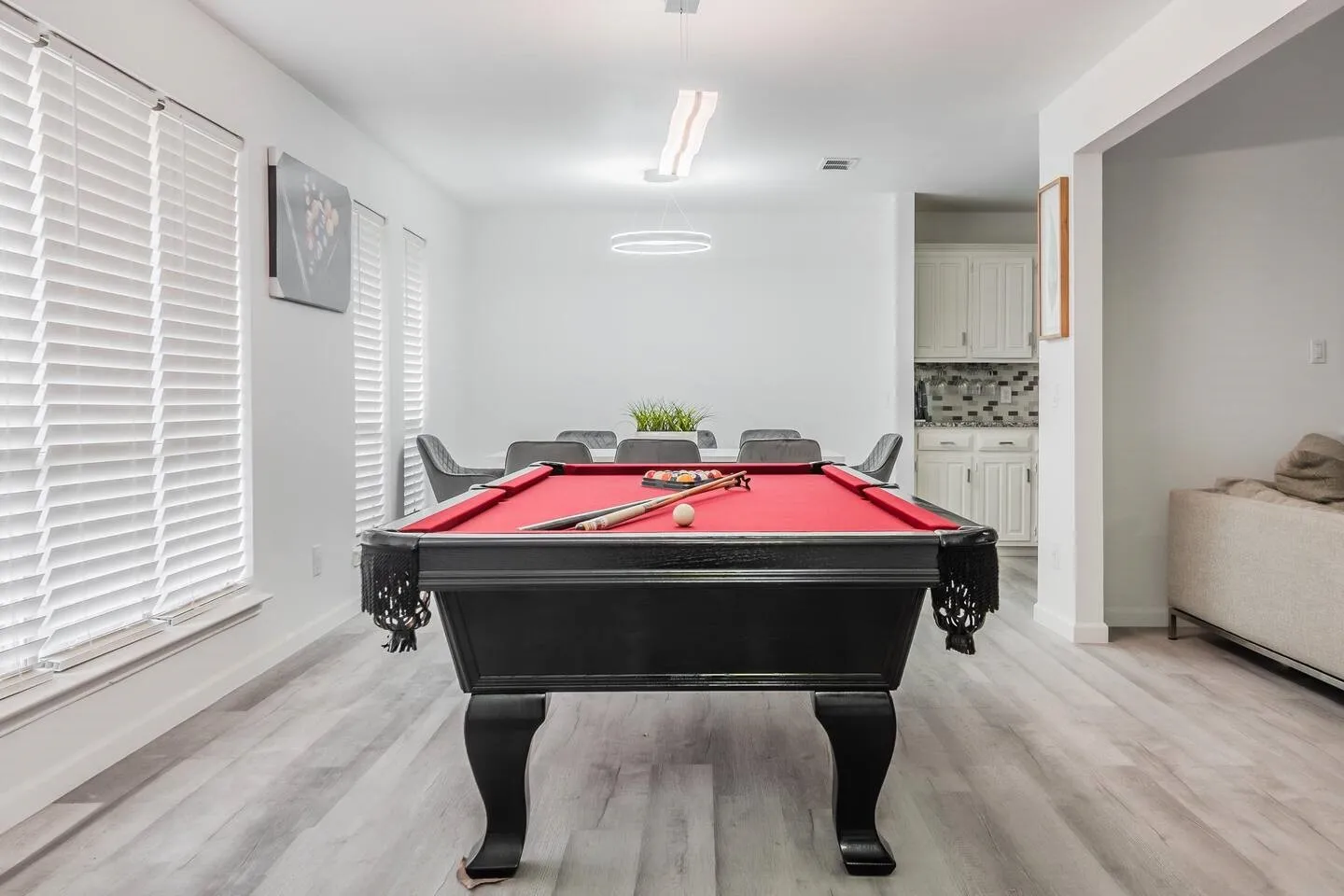 Single Family Residence For Rent in Collin County , 2901 Las Palmas Lane, Plano, Texas 75075, 4 Bedroom, 3 Bathroom, 2 Garage spaces, 2,268 Sqft, built in 1974, mls#21388558, Real Estate Agent in Plano, Homes For Rent in Collin county, Homes For Rent in Plano, Realtor in Plano Texas, Real Estate Brokerage Independent Realty Texas, Luminita Cordes Realtor
