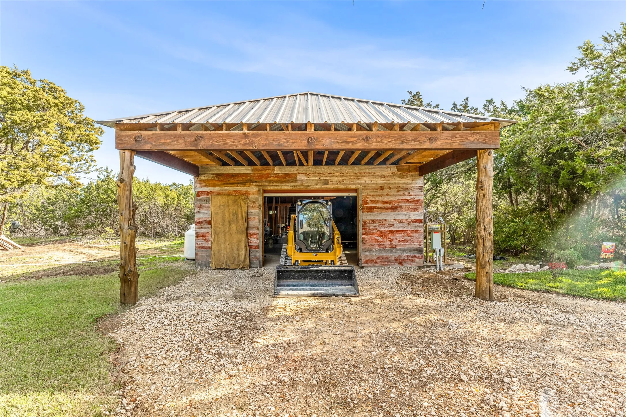 Ranch For Sale in Somervell County , 2113 County Road 2012, Glen Rose, Texas 76058, 0, 0, Garage spaces, 0 Sqft, built in 2018, mls#21392651, Real Estate Agent in Glen Rose, Homes For Sale in Somervell county, Homes For Sale in Glen Rose, Realtor in Glen Rose Texas, Real Estate Brokerage Independent Realty Texas, Luminita Cordes Realtor