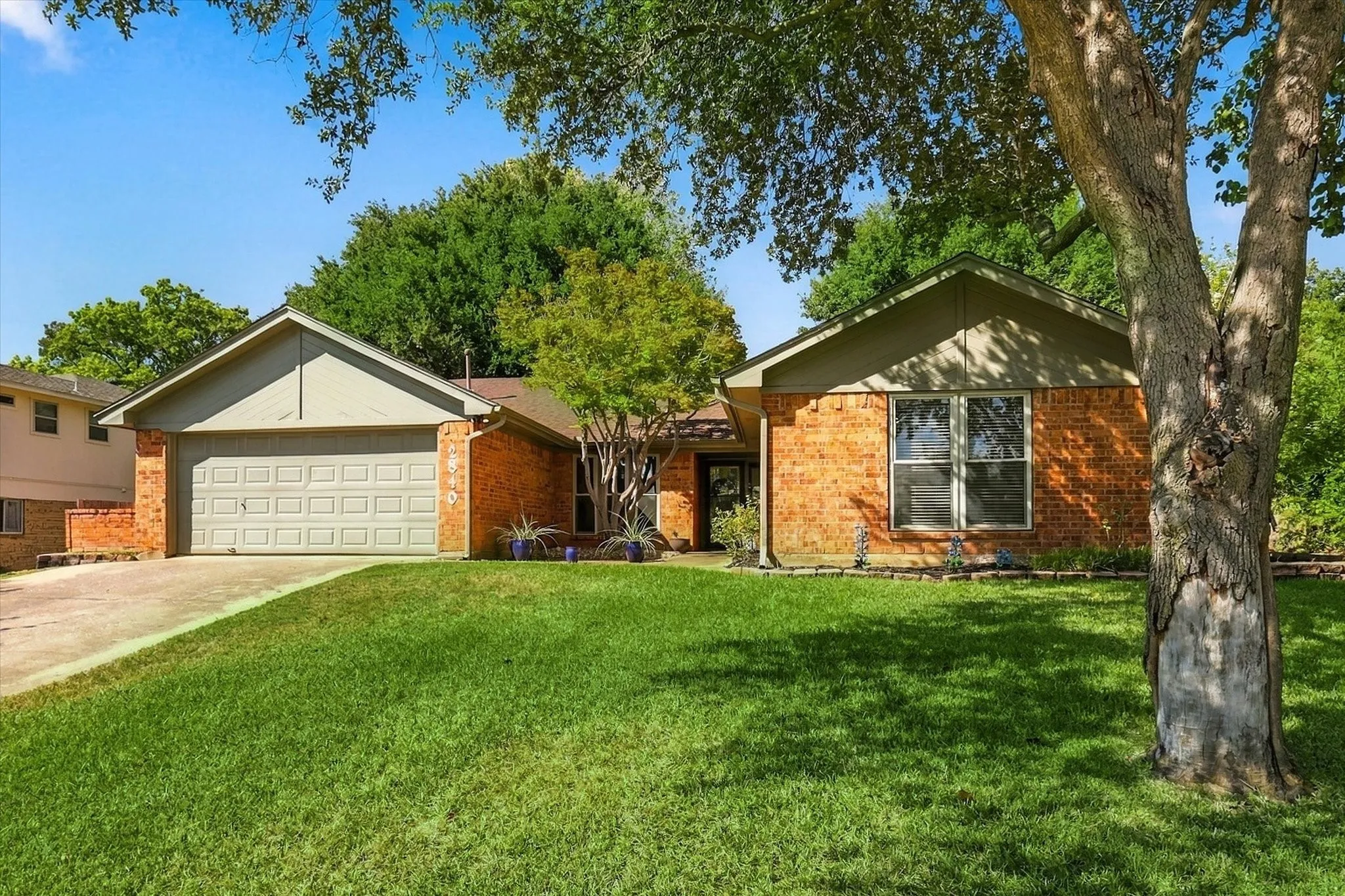 Single Family Residence For Sale