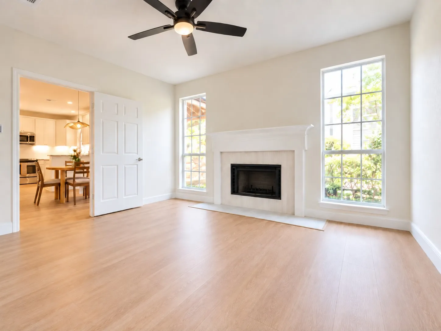 Single Family Residence For Sale in Collin County , 1220 HYDE PARK Drive, Mc Kinney, Texas 75069, 4 Bedroom, 4 Bathroom, 1 Garage spaces, 2,026 Sqft, built in 1992, mls#21391355, Real Estate Agent in Mc Kinney, Homes For Sale in Collin county, Homes For Sale in Mc Kinney, Realtor in Mc Kinney Texas, Real Estate Brokerage Independent Realty Texas, Luminita Cordes Realtor