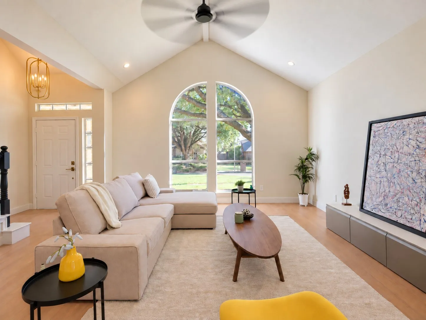Single Family Residence For Sale in Collin County , 1220 HYDE PARK Drive, Mc Kinney, Texas 75069, 4 Bedroom, 4 Bathroom, 1 Garage spaces, 2,026 Sqft, built in 1992, mls#21391355, Real Estate Agent in Mc Kinney, Homes For Sale in Collin county, Homes For Sale in Mc Kinney, Realtor in Mc Kinney Texas, Real Estate Brokerage Independent Realty Texas, Luminita Cordes Realtor