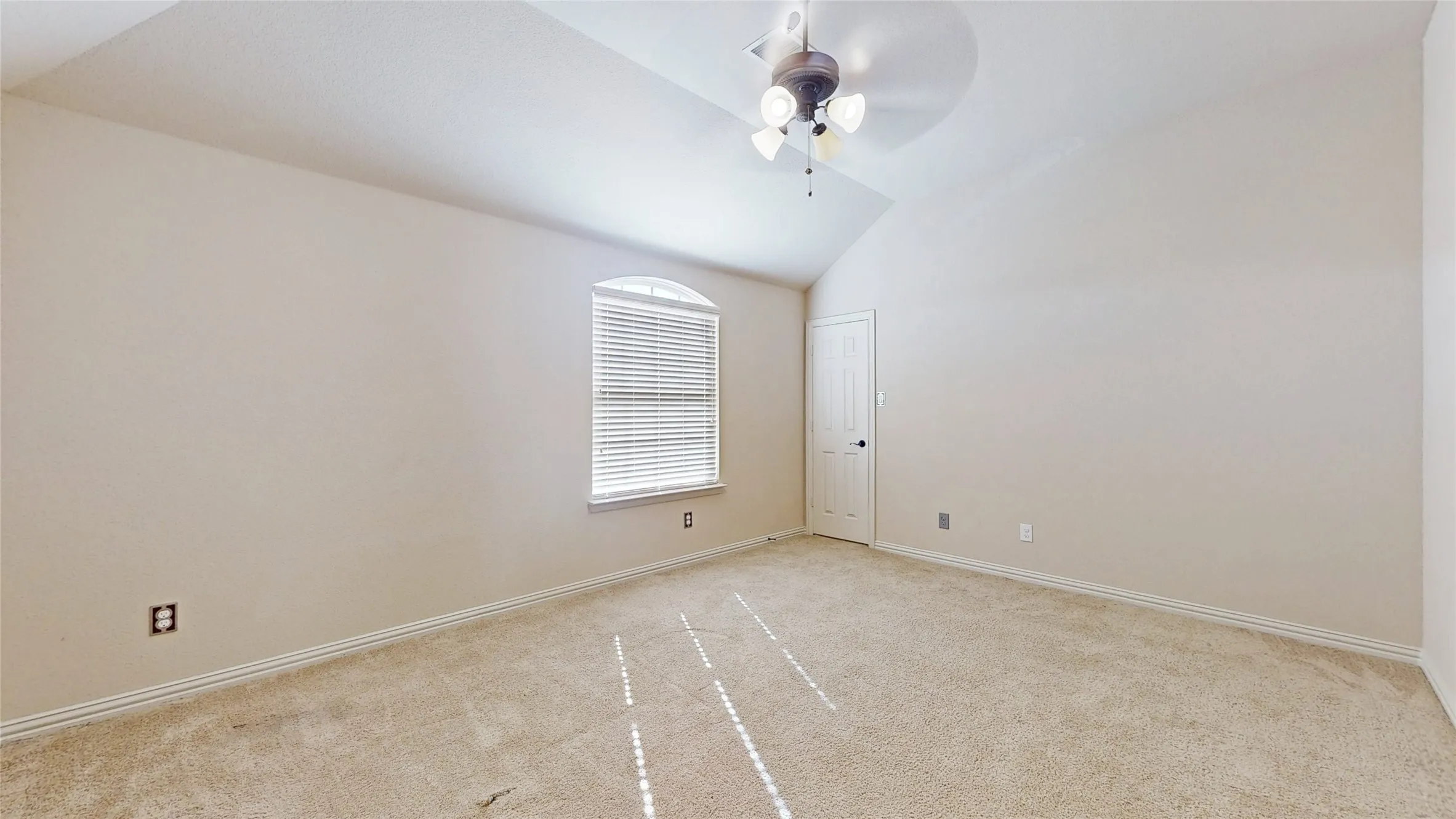 Single Family Residence For Sale in Dallas County , 4903 Barn Owl Trail, Grand Prairie, Texas 75052, 5 Bedroom, 4 Bathroom, 2 Garage spaces, 4,454 Sqft, built in 2014, mls#21392656, Real Estate Agent in Grand Prairie, Homes For Sale in Dallas county, Homes For Sale in Grand Prairie, Realtor in Grand Prairie Texas, Real Estate Brokerage Independent Realty Texas, Luminita Cordes Realtor