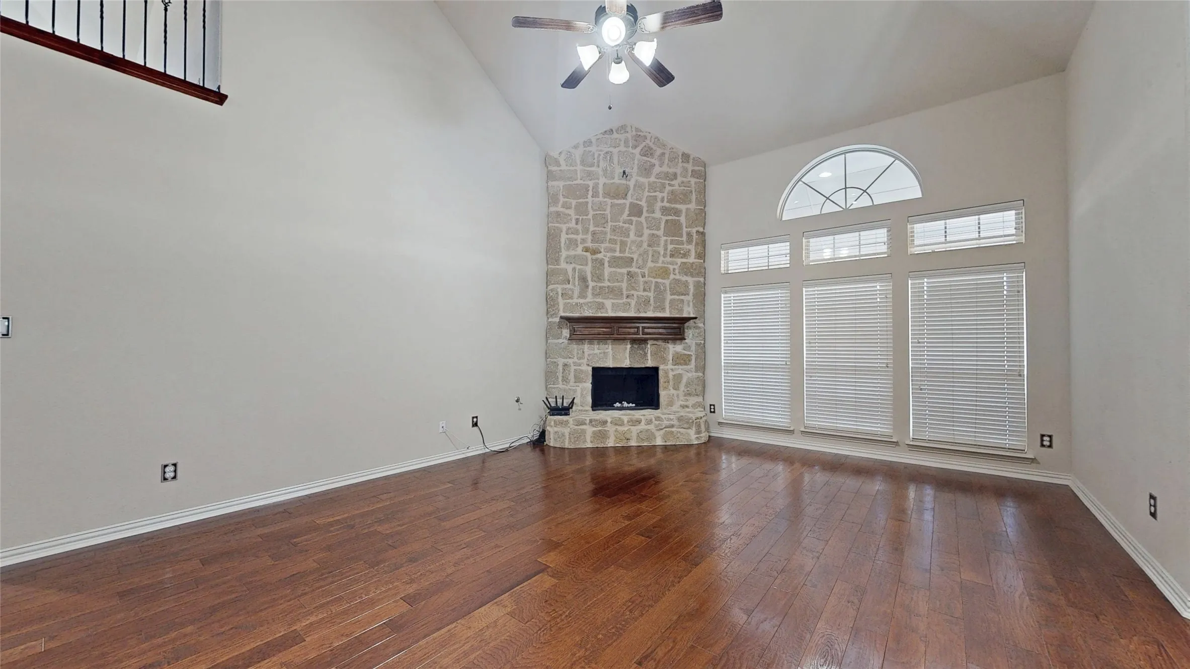 Single Family Residence For Sale in Dallas County , 4903 Barn Owl Trail, Grand Prairie, Texas 75052, 5 Bedroom, 4 Bathroom, 2 Garage spaces, 4,454 Sqft, built in 2014, mls#21392656, Real Estate Agent in Grand Prairie, Homes For Sale in Dallas county, Homes For Sale in Grand Prairie, Realtor in Grand Prairie Texas, Real Estate Brokerage Independent Realty Texas, Luminita Cordes Realtor