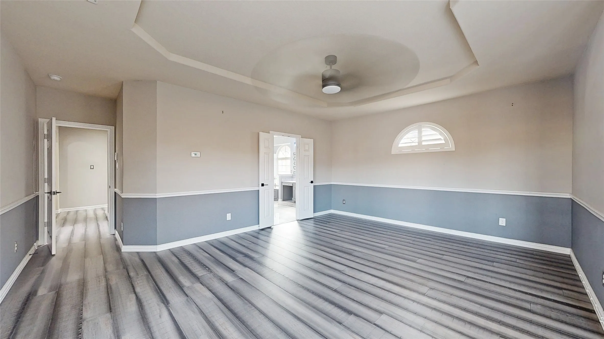 Single Family Residence For Sale in Dallas County , 4903 Barn Owl Trail, Grand Prairie, Texas 75052, 5 Bedroom, 4 Bathroom, 2 Garage spaces, 4,454 Sqft, built in 2014, mls#21392656, Real Estate Agent in Grand Prairie, Homes For Sale in Dallas county, Homes For Sale in Grand Prairie, Realtor in Grand Prairie Texas, Real Estate Brokerage Independent Realty Texas, Luminita Cordes Realtor