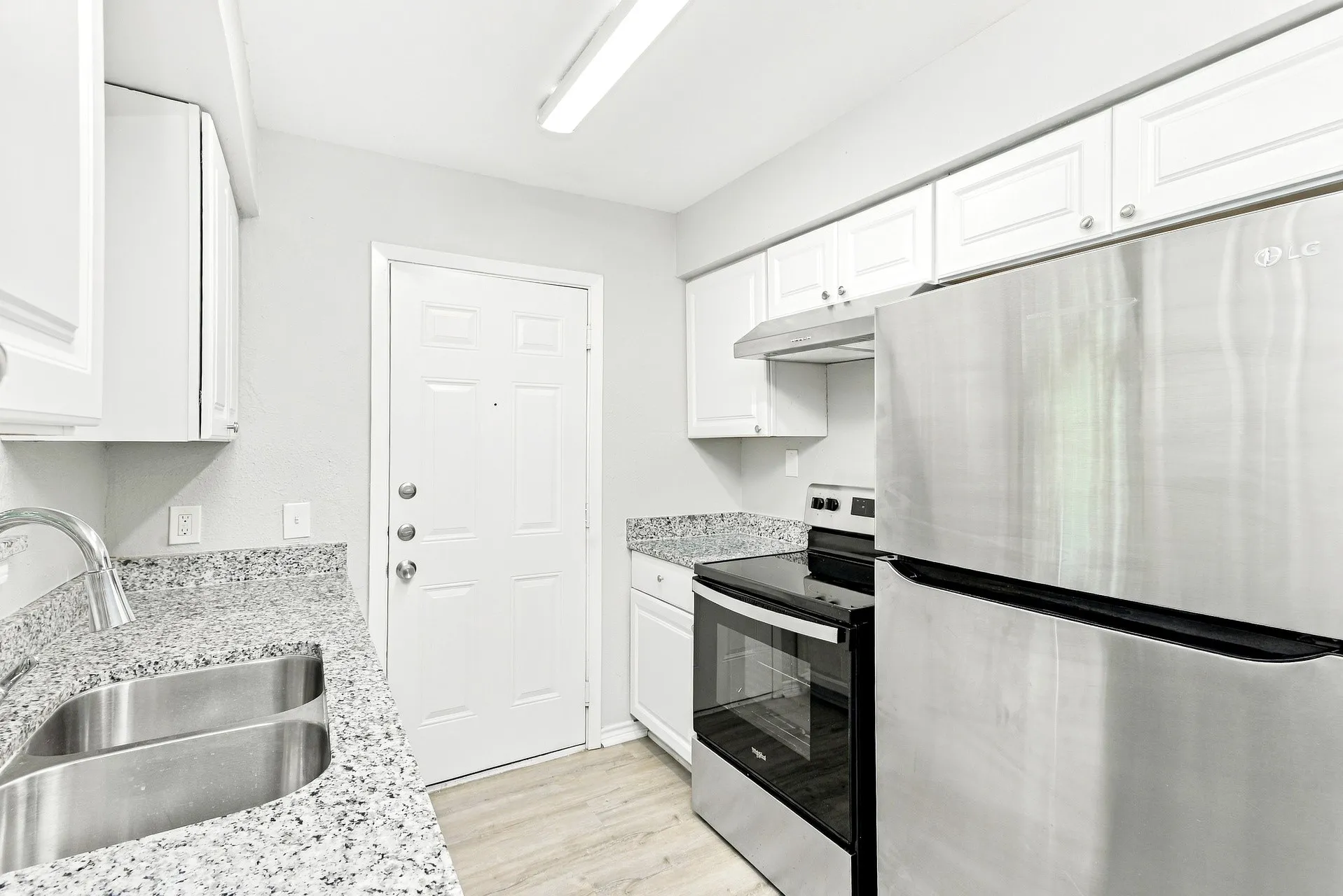 Single Family Residence For Rent in Parker County , 1214 Lynn Street, Weatherford, Texas 76086, 3 Bedroom, 2 Bathroom, 2 Garage spaces, 1,281 Sqft, built in 1963, mls#21392659, Real Estate Agent in Weatherford, Homes For Rent in Parker county, Homes For Rent in Weatherford, Realtor in Weatherford Texas, Real Estate Brokerage Independent Realty Texas, Luminita Cordes Realtor