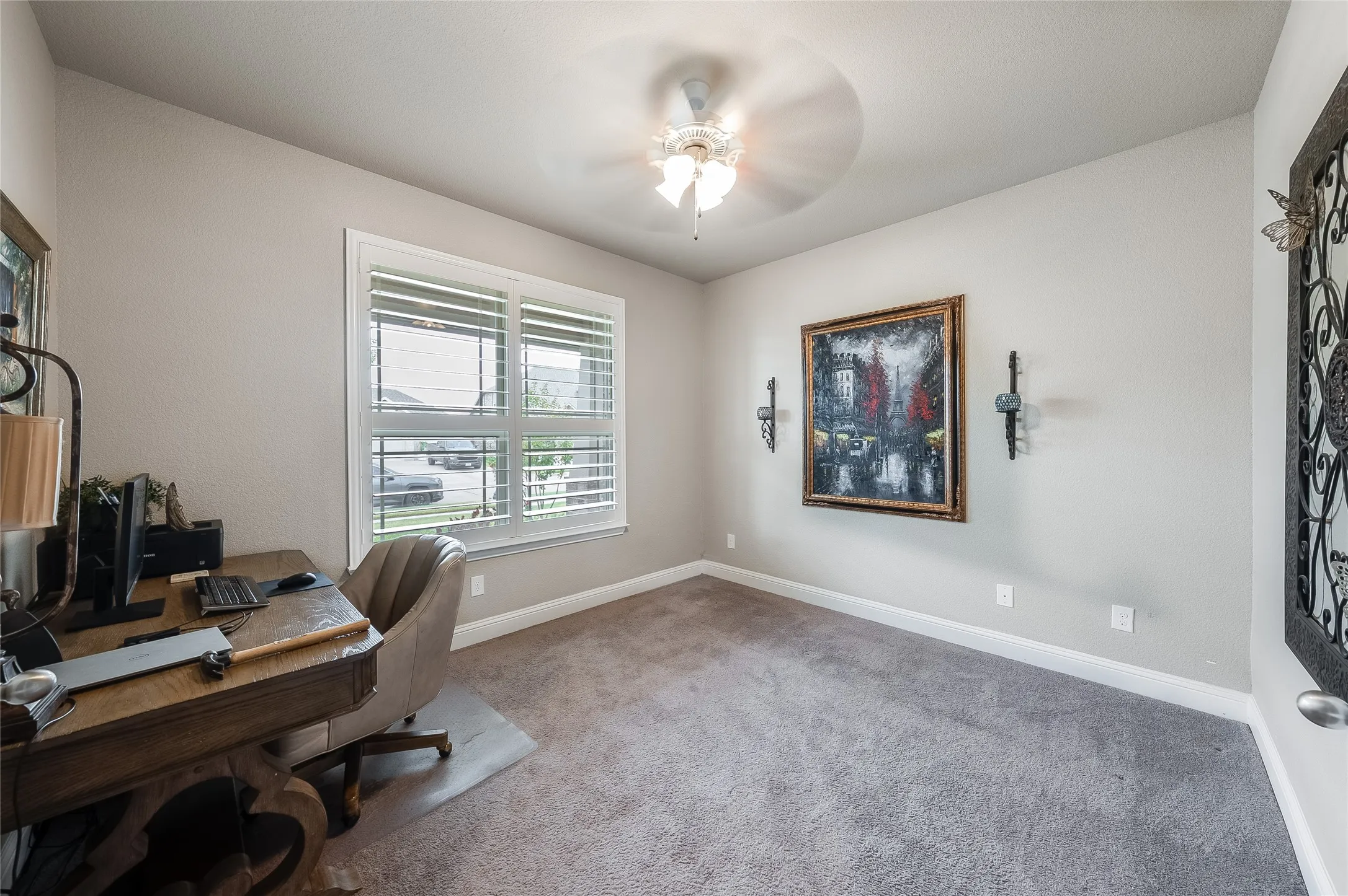 Single Family Residence For Sale in Denton County , 2800 Lakeside Drive, Aubrey, Texas 76227, 4 Bedroom, 2 Bathroom, 2 Garage spaces, 1,953 Sqft, built in 2019, mls#21390702, Real Estate Agent in Aubrey, Homes For Sale in Denton county, Homes For Sale in Aubrey, Realtor in Aubrey Texas, Real Estate Brokerage Independent Realty Texas, Luminita Cordes Realtor