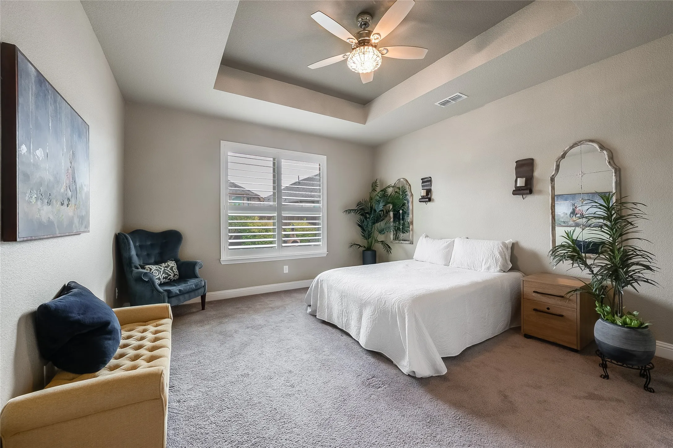 Single Family Residence For Sale in Denton County , 2800 Lakeside Drive, Aubrey, Texas 76227, 4 Bedroom, 2 Bathroom, 2 Garage spaces, 1,953 Sqft, built in 2019, mls#21390702, Real Estate Agent in Aubrey, Homes For Sale in Denton county, Homes For Sale in Aubrey, Realtor in Aubrey Texas, Real Estate Brokerage Independent Realty Texas, Luminita Cordes Realtor