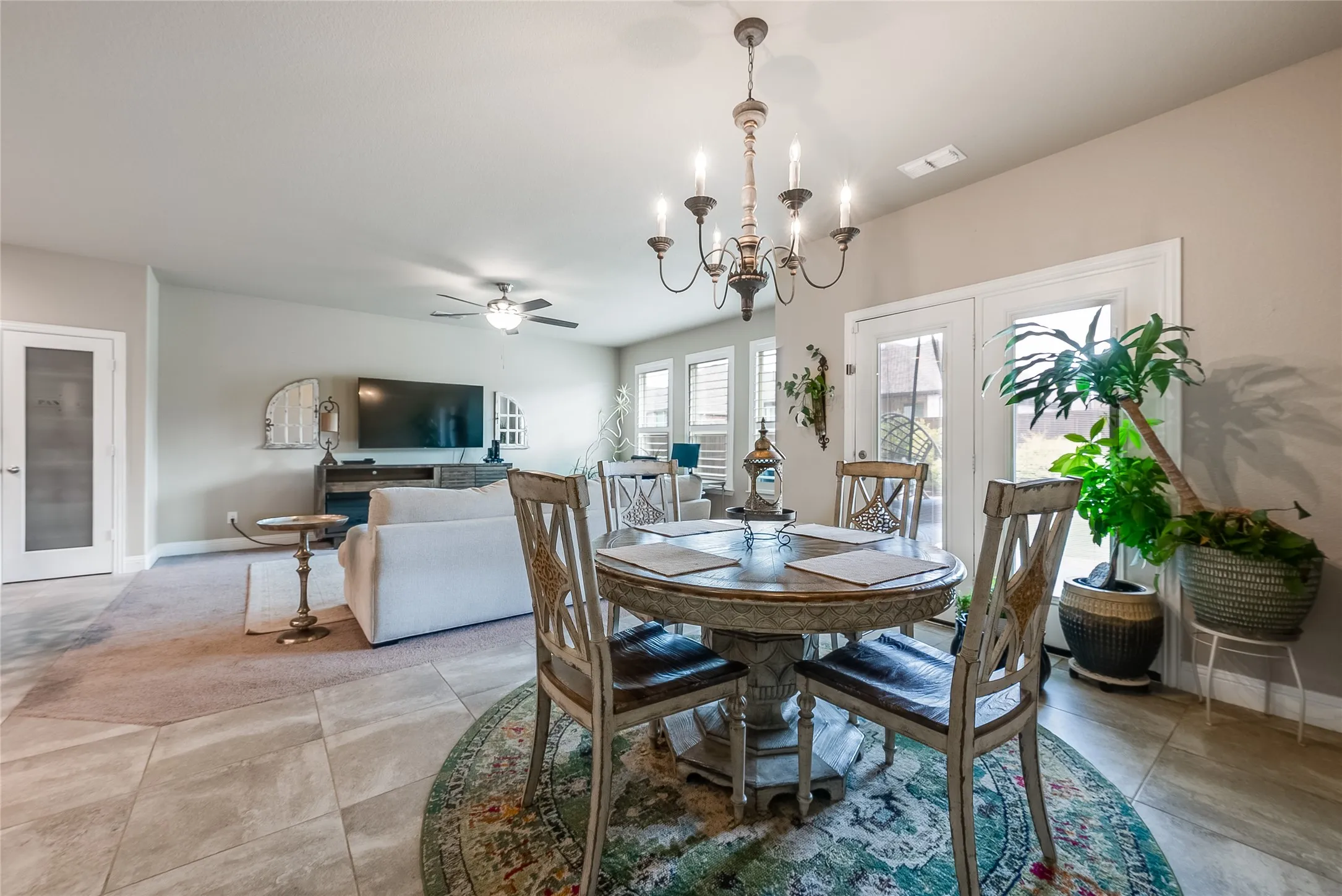 Single Family Residence For Sale in Denton County , 2800 Lakeside Drive, Aubrey, Texas 76227, 4 Bedroom, 2 Bathroom, 2 Garage spaces, 1,953 Sqft, built in 2019, mls#21390702, Real Estate Agent in Aubrey, Homes For Sale in Denton county, Homes For Sale in Aubrey, Realtor in Aubrey Texas, Real Estate Brokerage Independent Realty Texas, Luminita Cordes Realtor